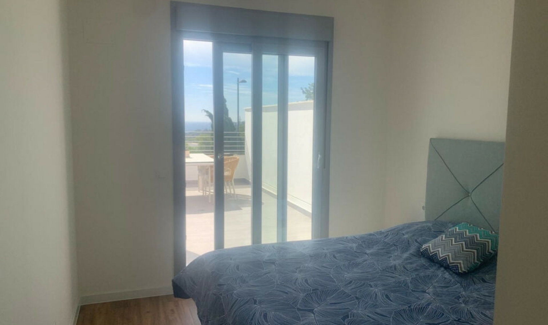 Resale - Apartment -
Estepona