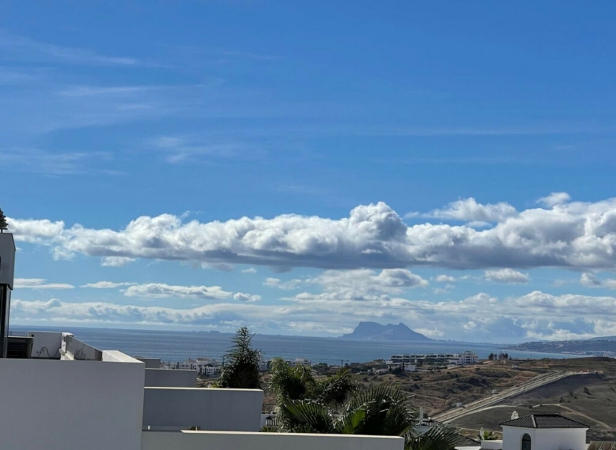 Resale - Apartment -
Estepona