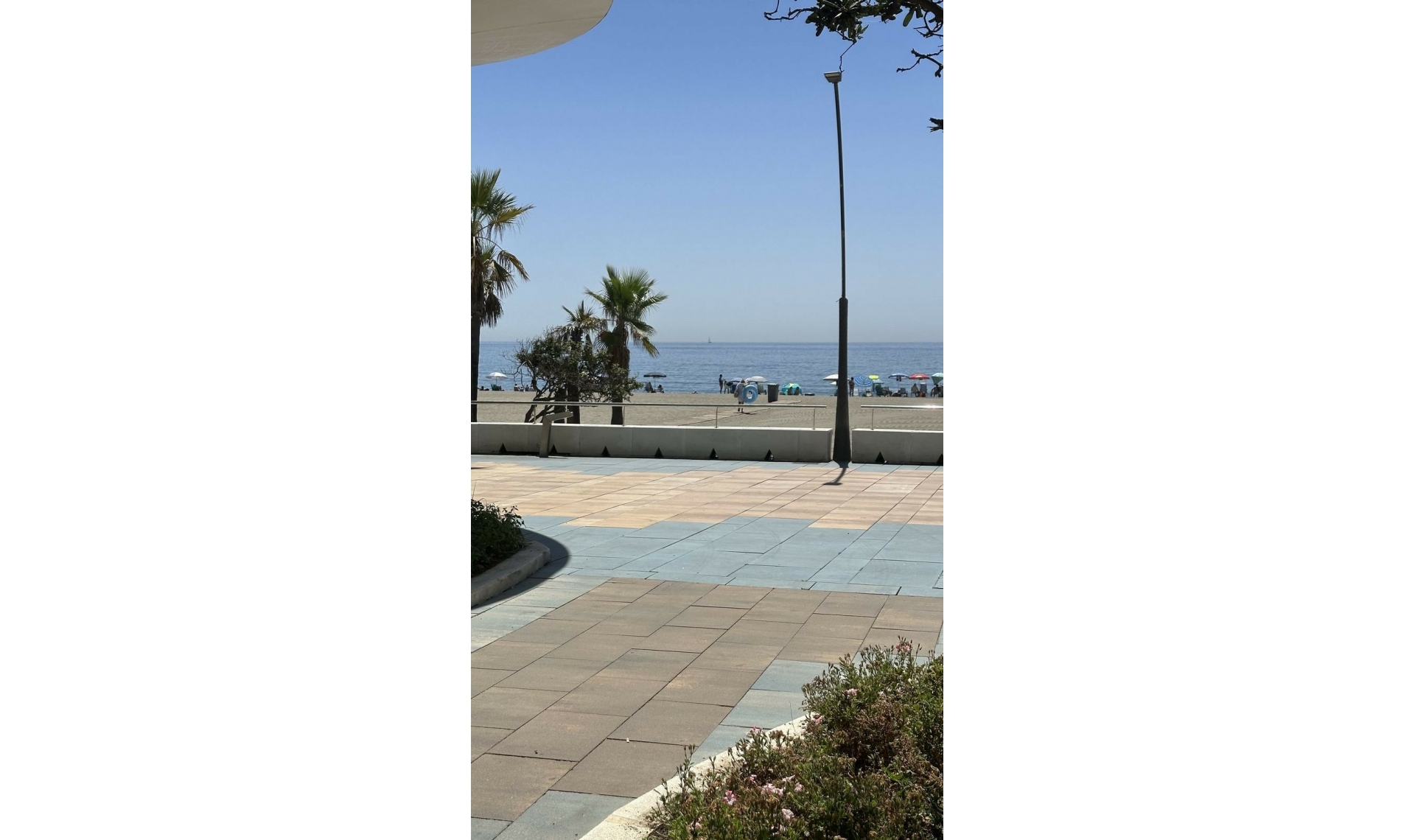 Resale - Apartment -
Estepona