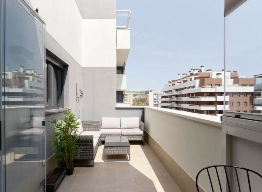 Resale - Apartment -
Estepona