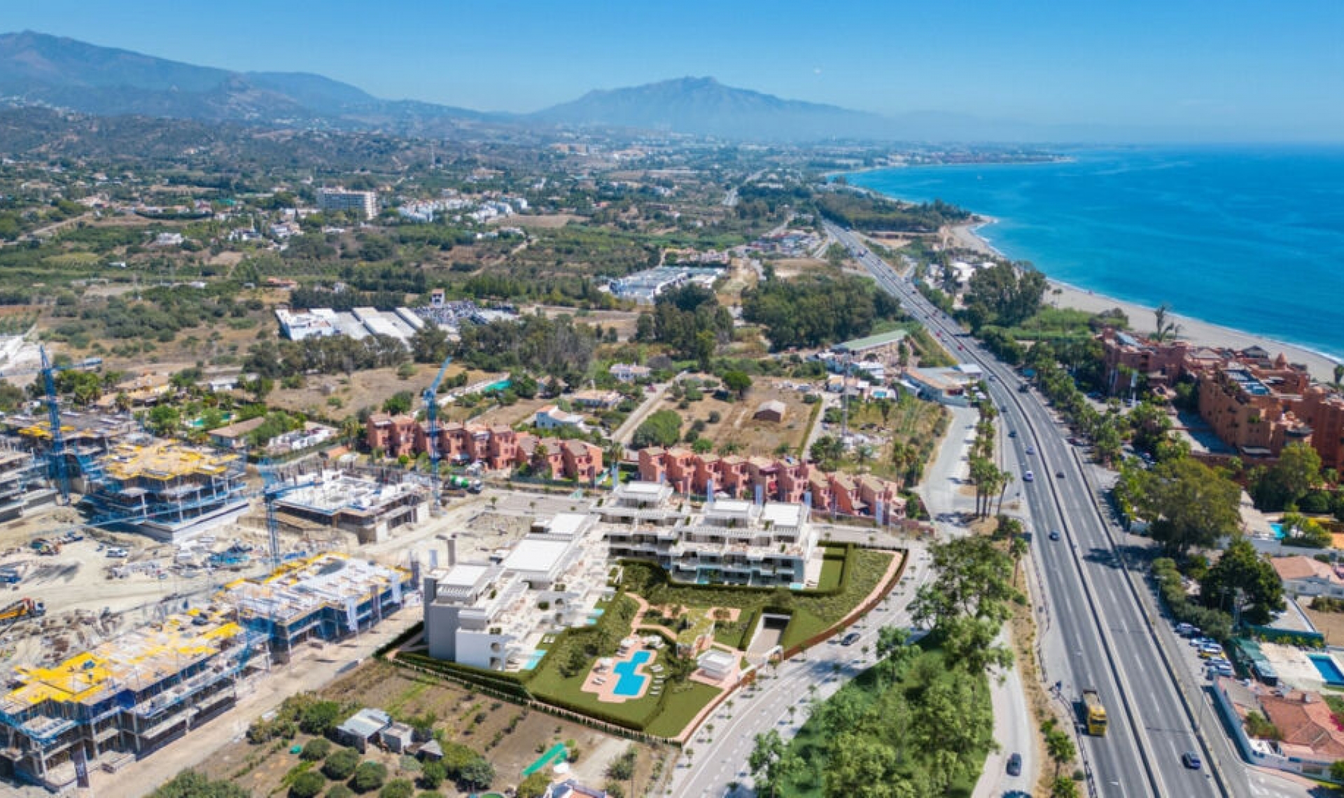 Resale - Apartment -
Estepona