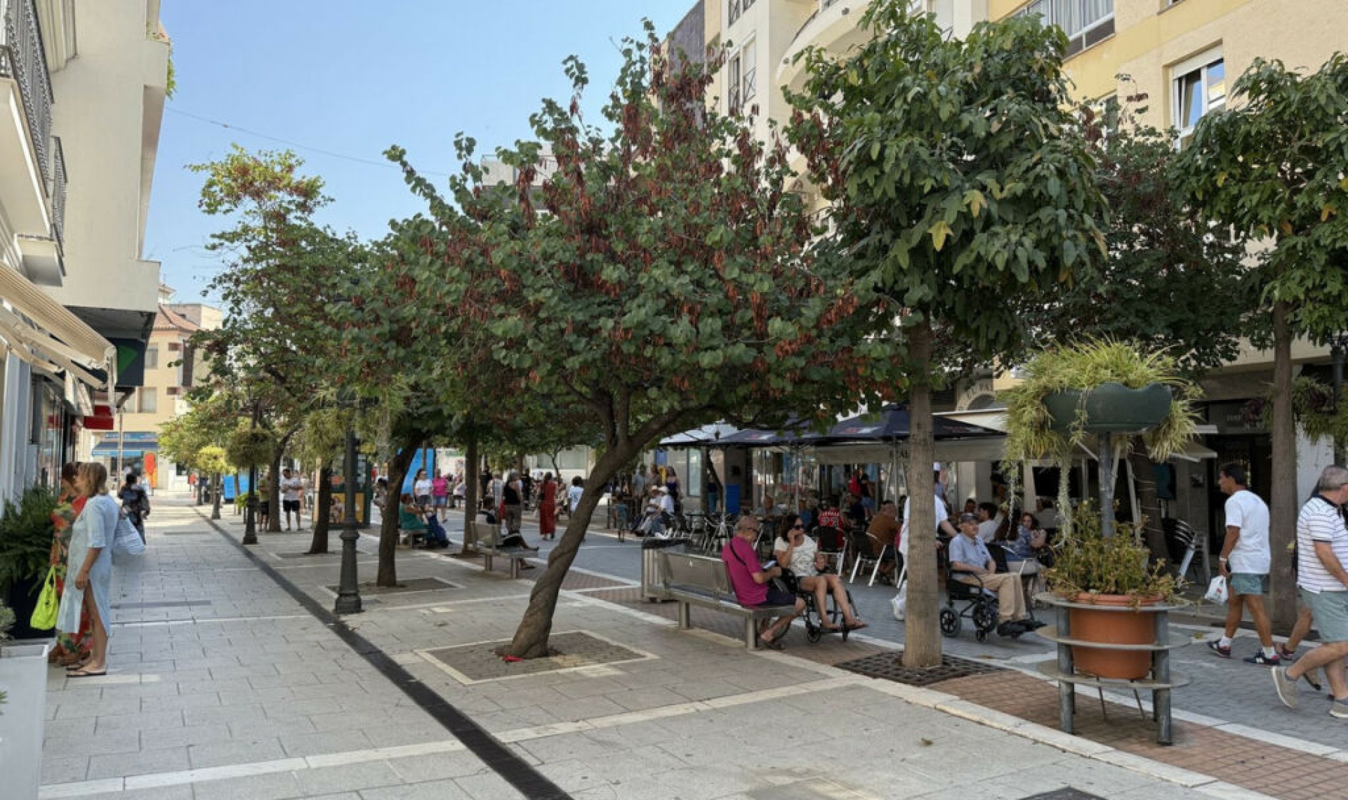 Resale - Apartment -
Estepona