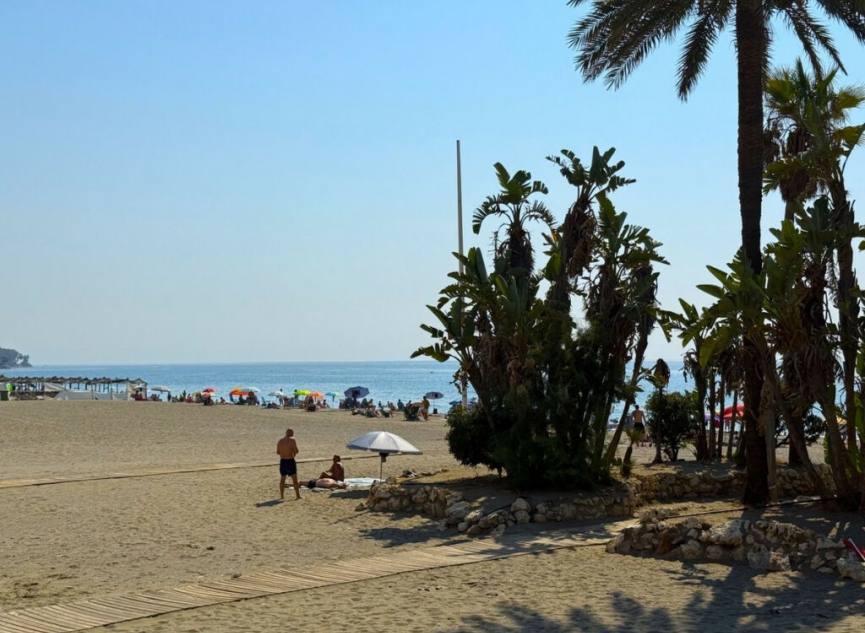 Resale - Apartment -
Estepona