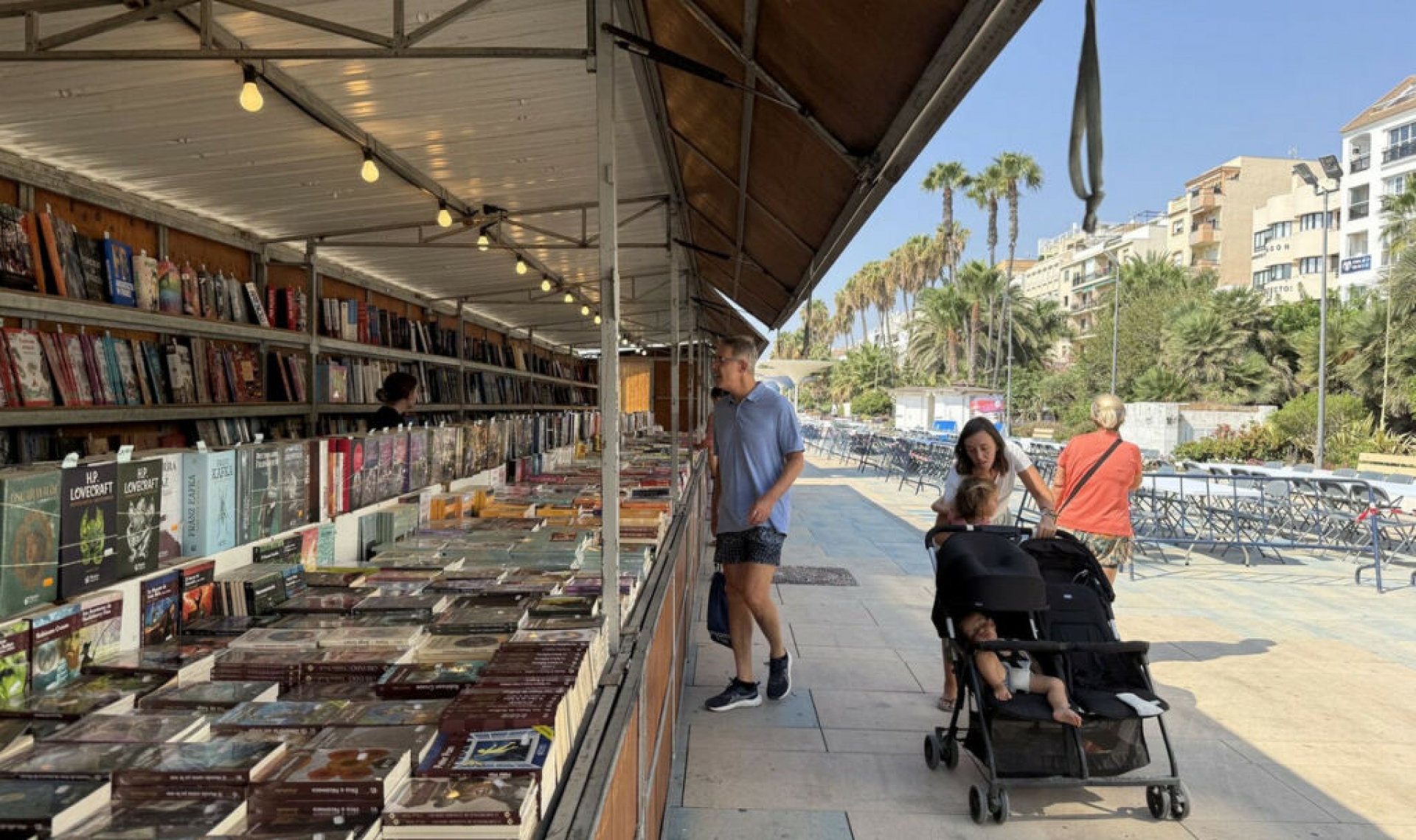 Resale - Apartment -
Estepona