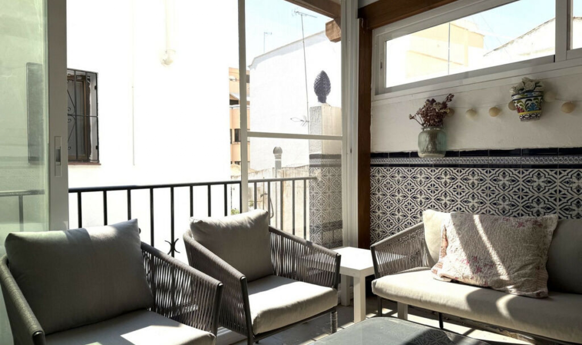 Resale - Apartment -
Estepona