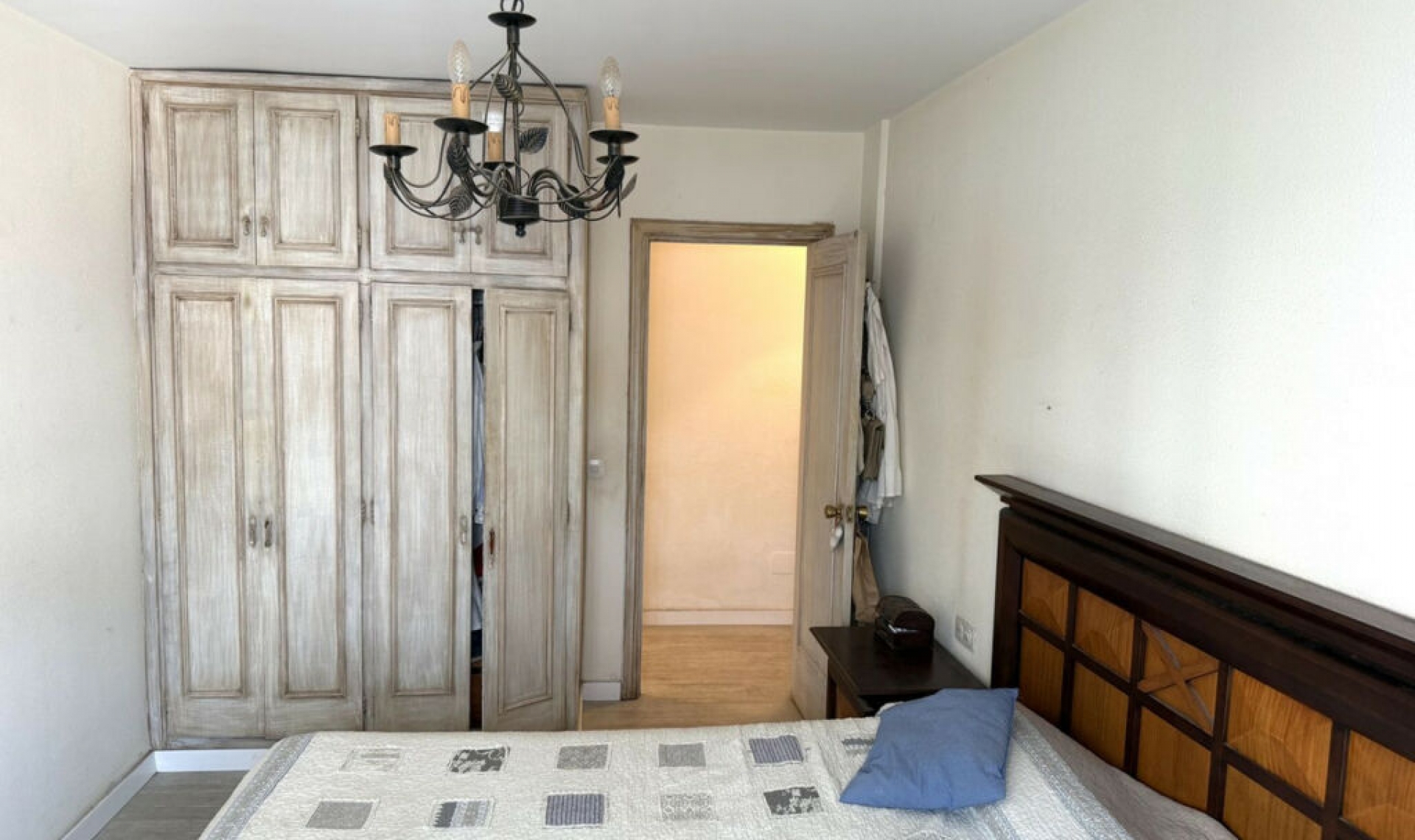 Resale - Apartment -
Estepona