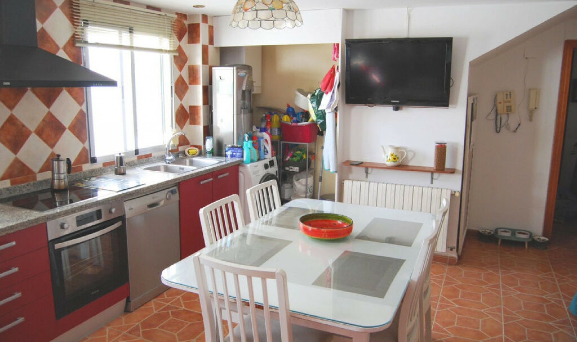 Resale - Apartment -
Estepona
