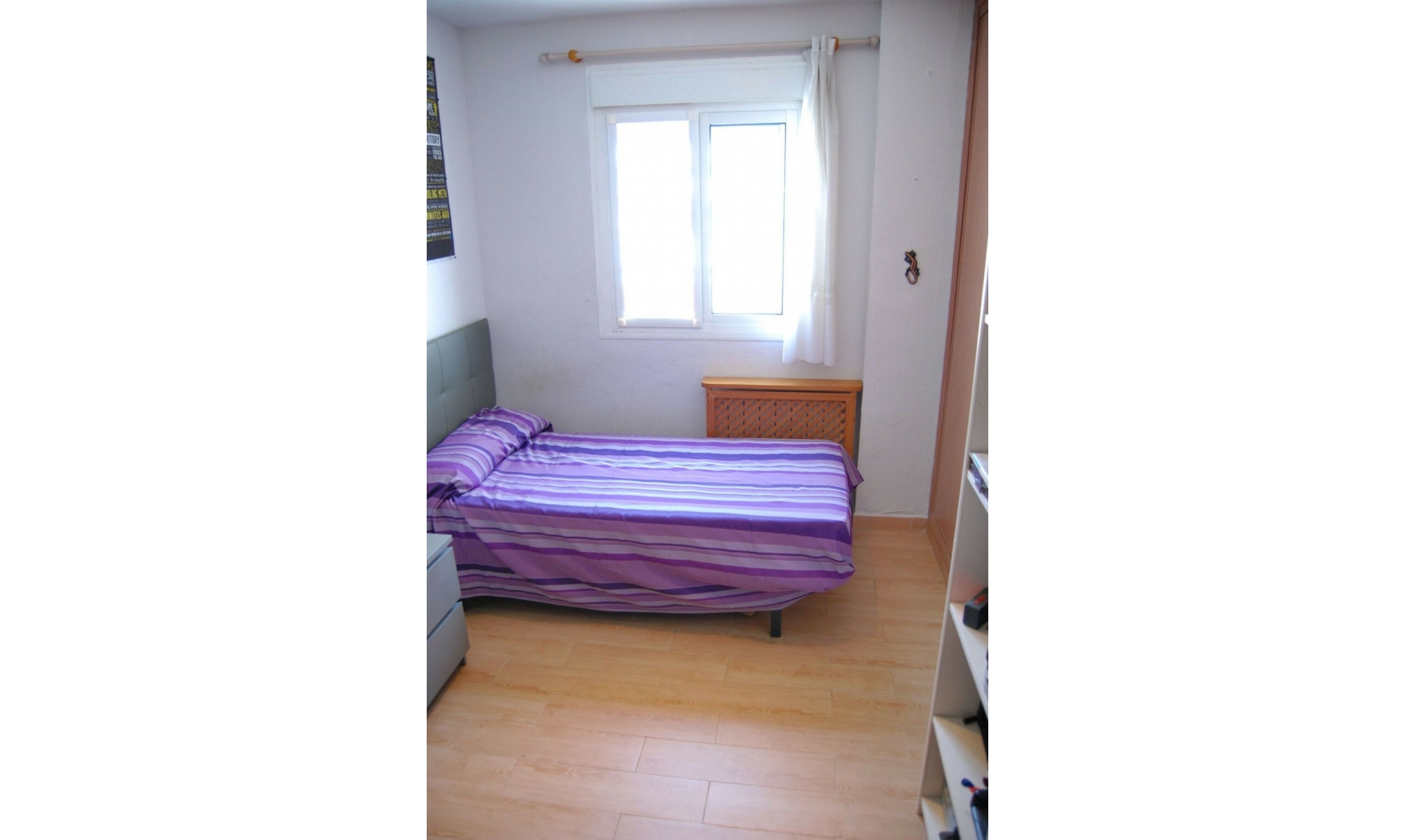 Resale - Apartment -
Estepona