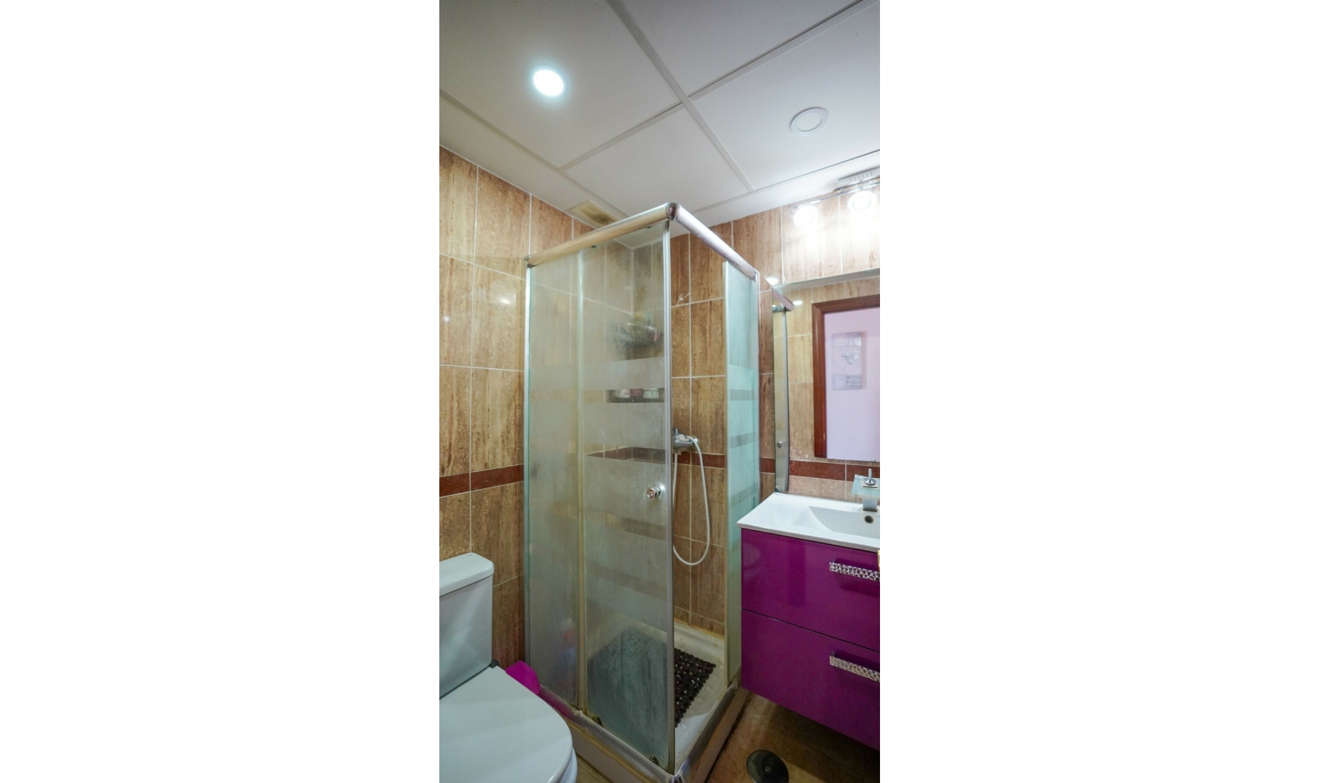 Resale - Apartment -
Estepona