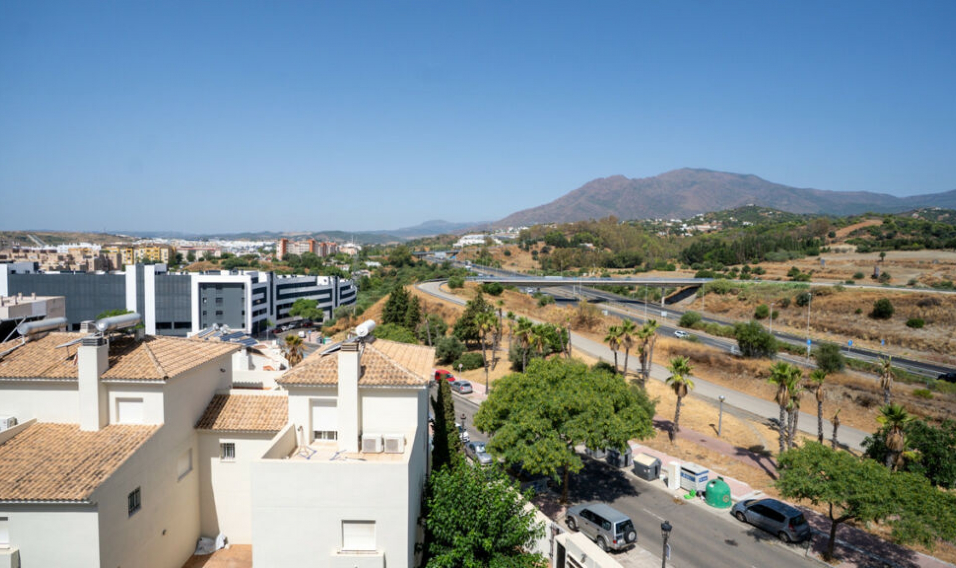 Resale - Apartment -
Estepona