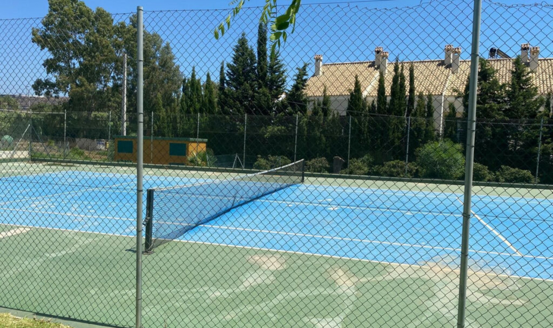Resale - Apartment -
Estepona