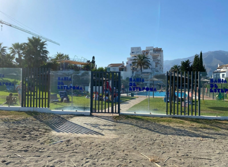 Resale - Apartment -
Estepona