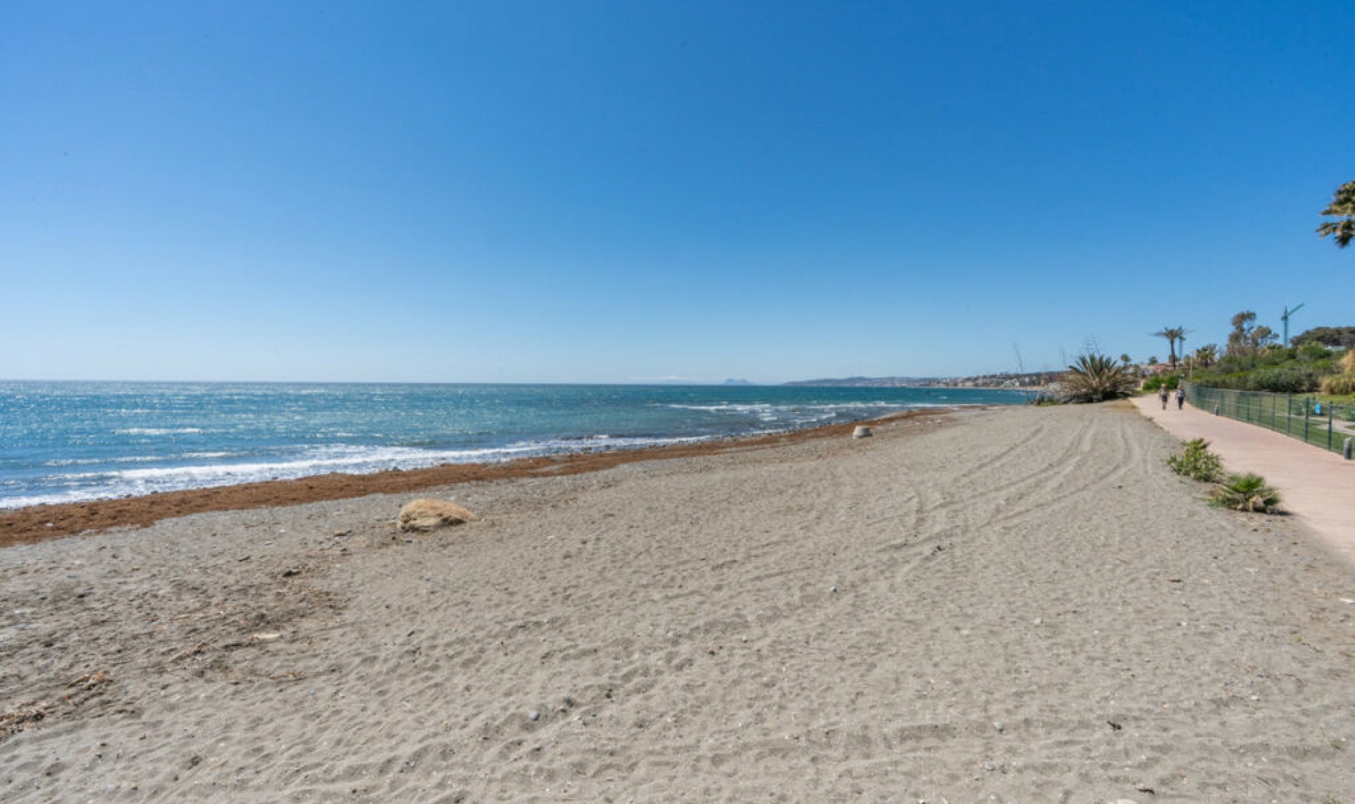 Resale - Apartment -
Estepona