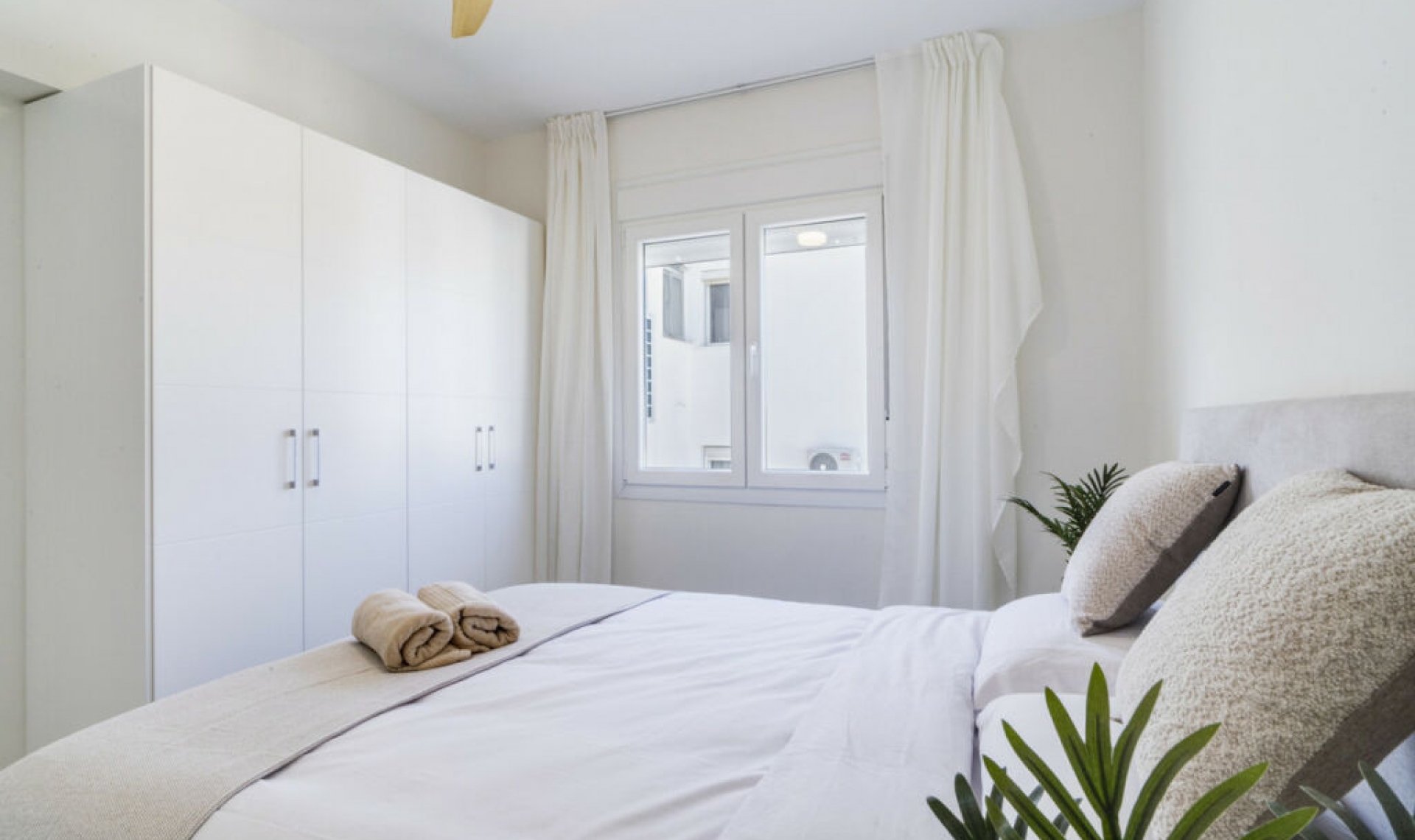 Resale - Apartment -
Estepona