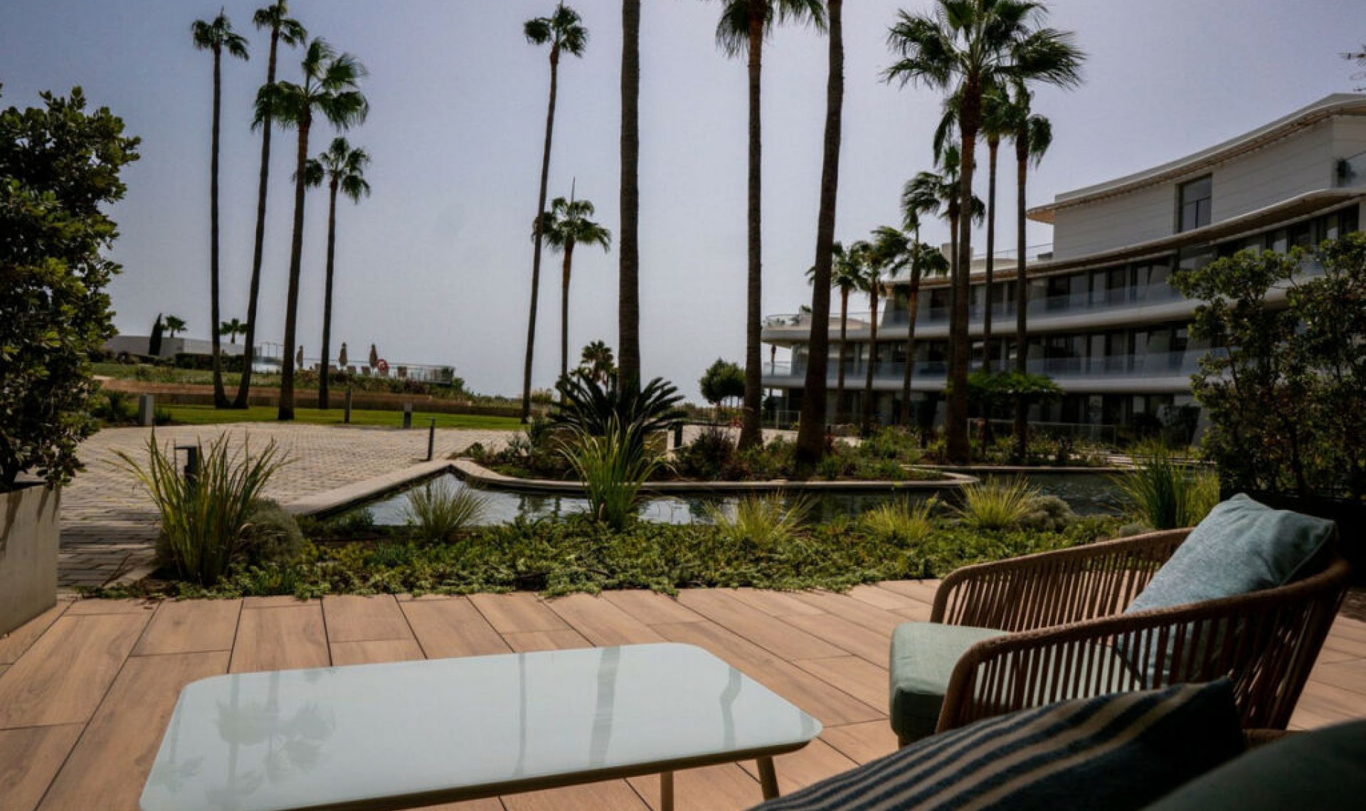 Resale - Apartment -
Estepona