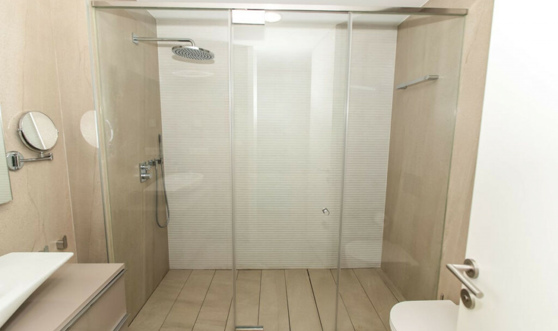 Resale - Apartment -
Estepona