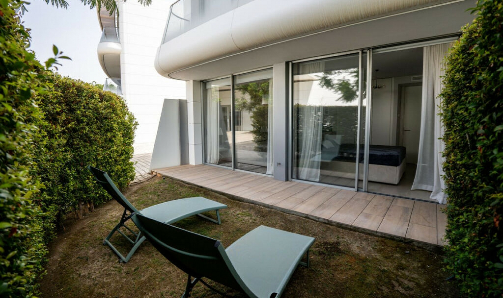 Resale - Apartment -
Estepona