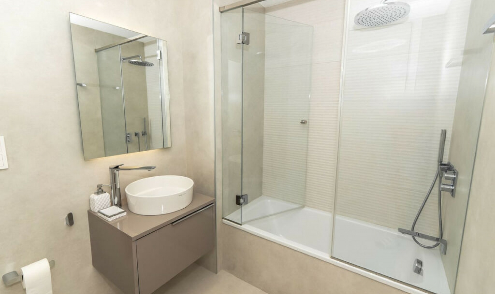 Resale - Apartment -
Estepona