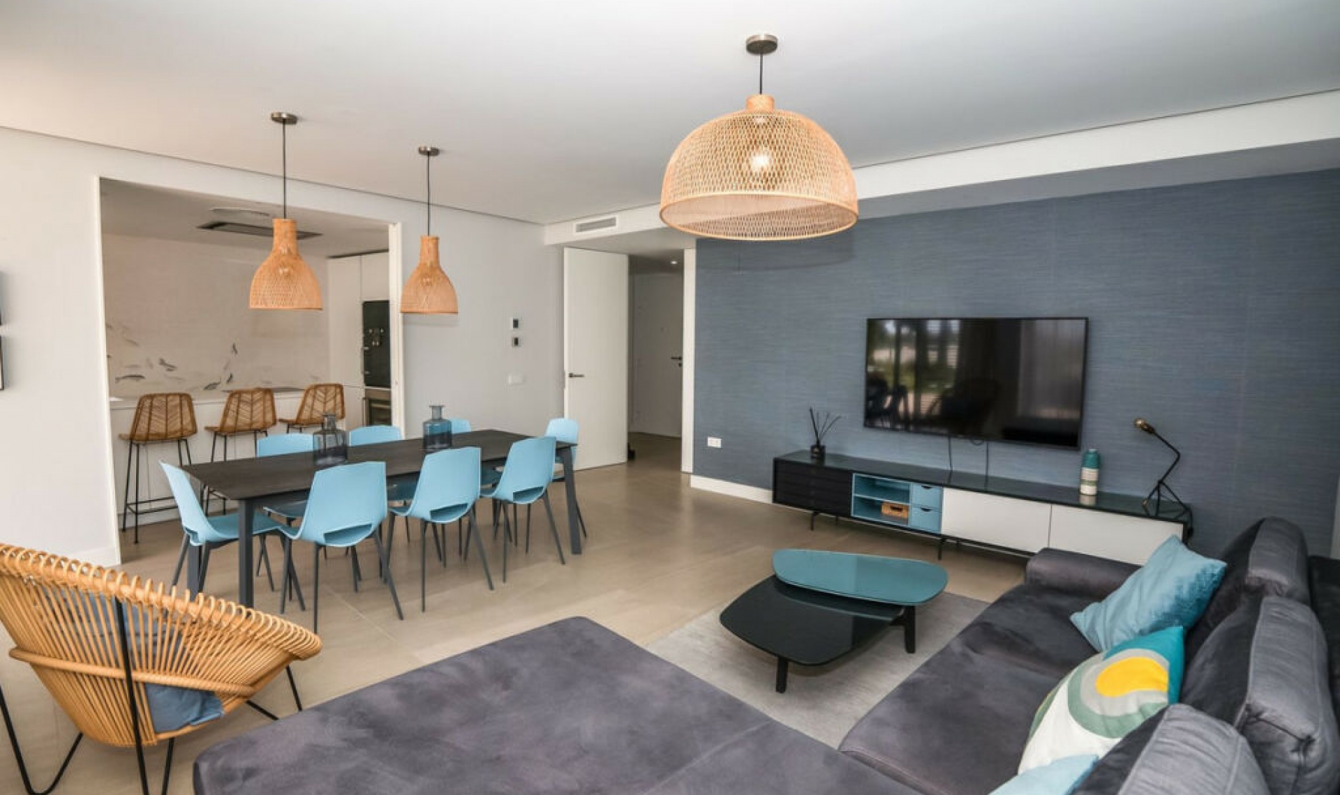 Resale - Apartment -
Estepona