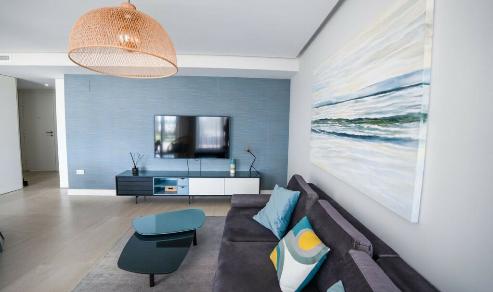 Resale - Apartment -
Estepona