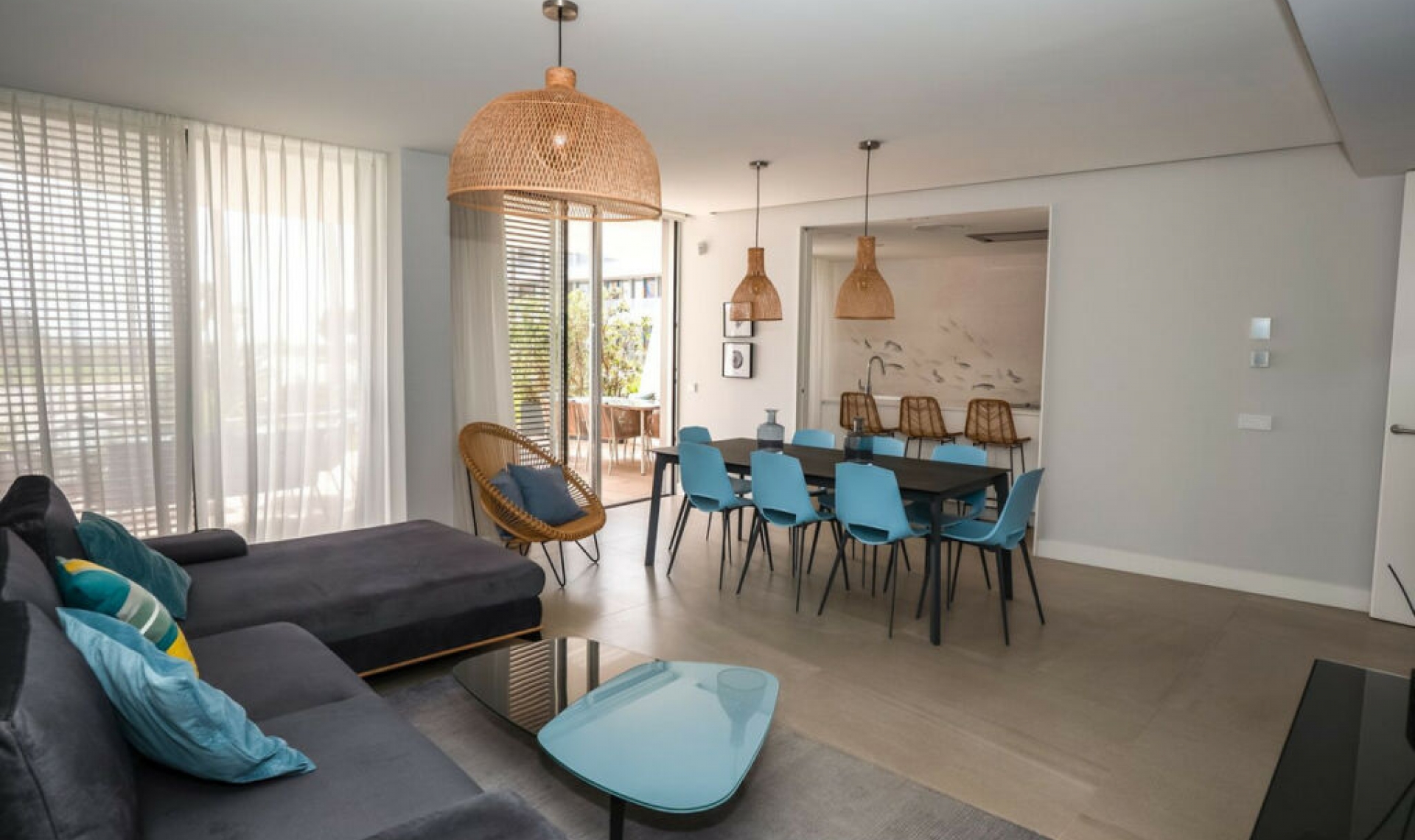 Resale - Apartment -
Estepona