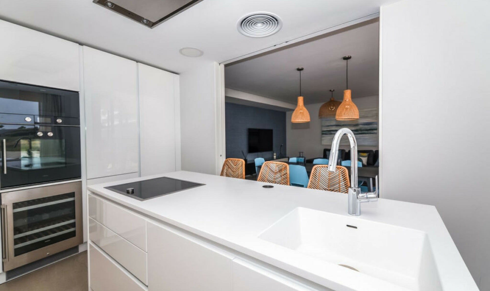 Resale - Apartment -
Estepona