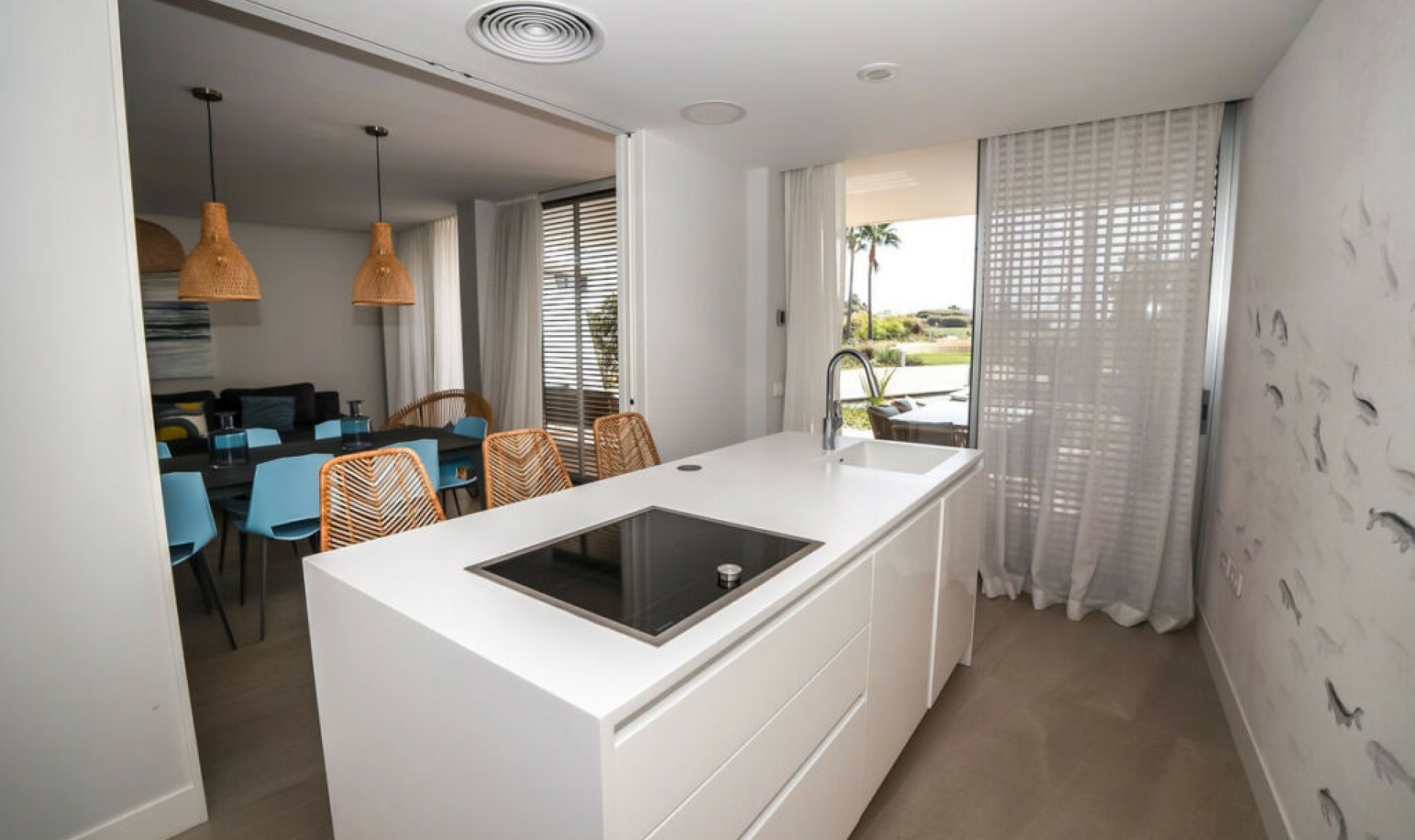 Resale - Apartment -
Estepona
