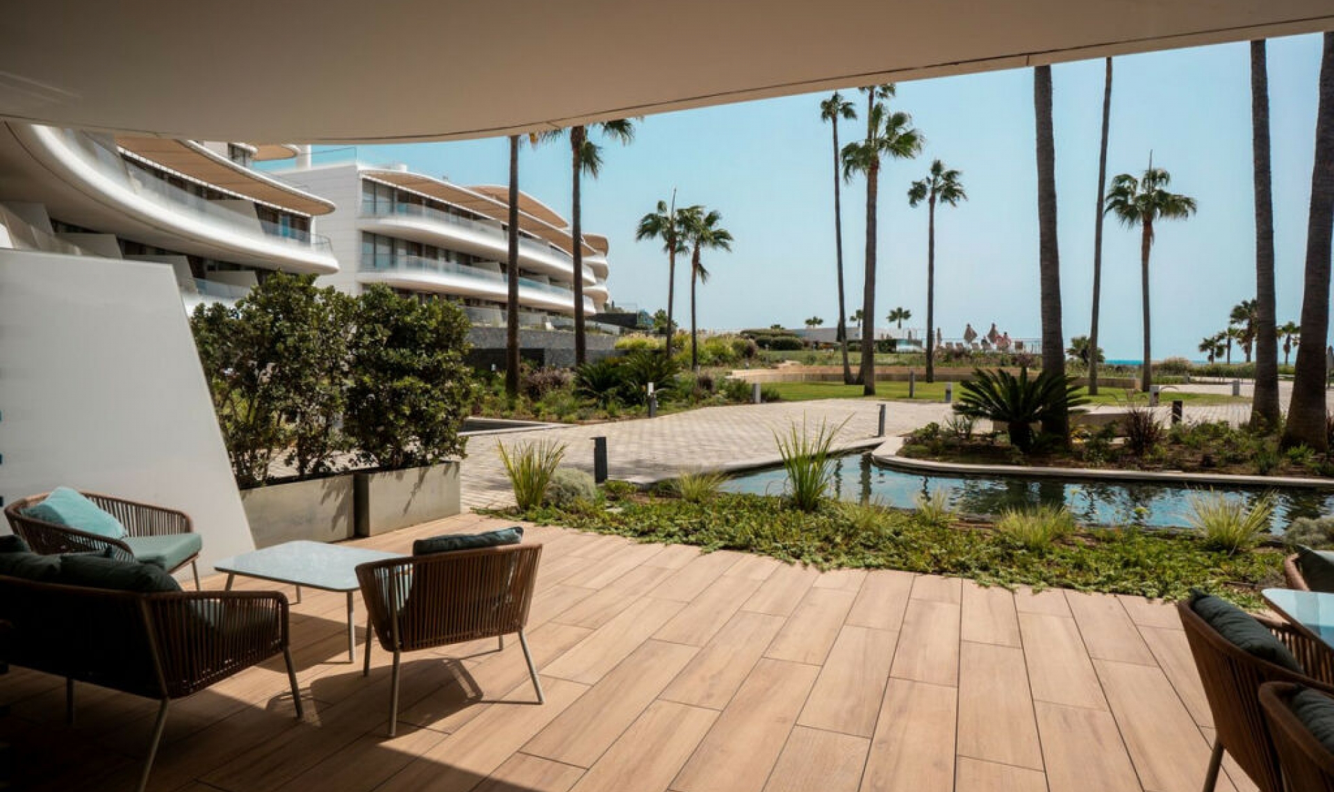 Resale - Apartment -
Estepona