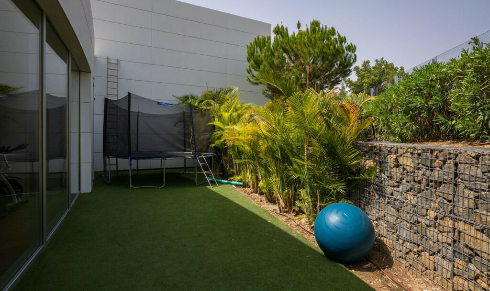 Resale - Apartment -
Estepona