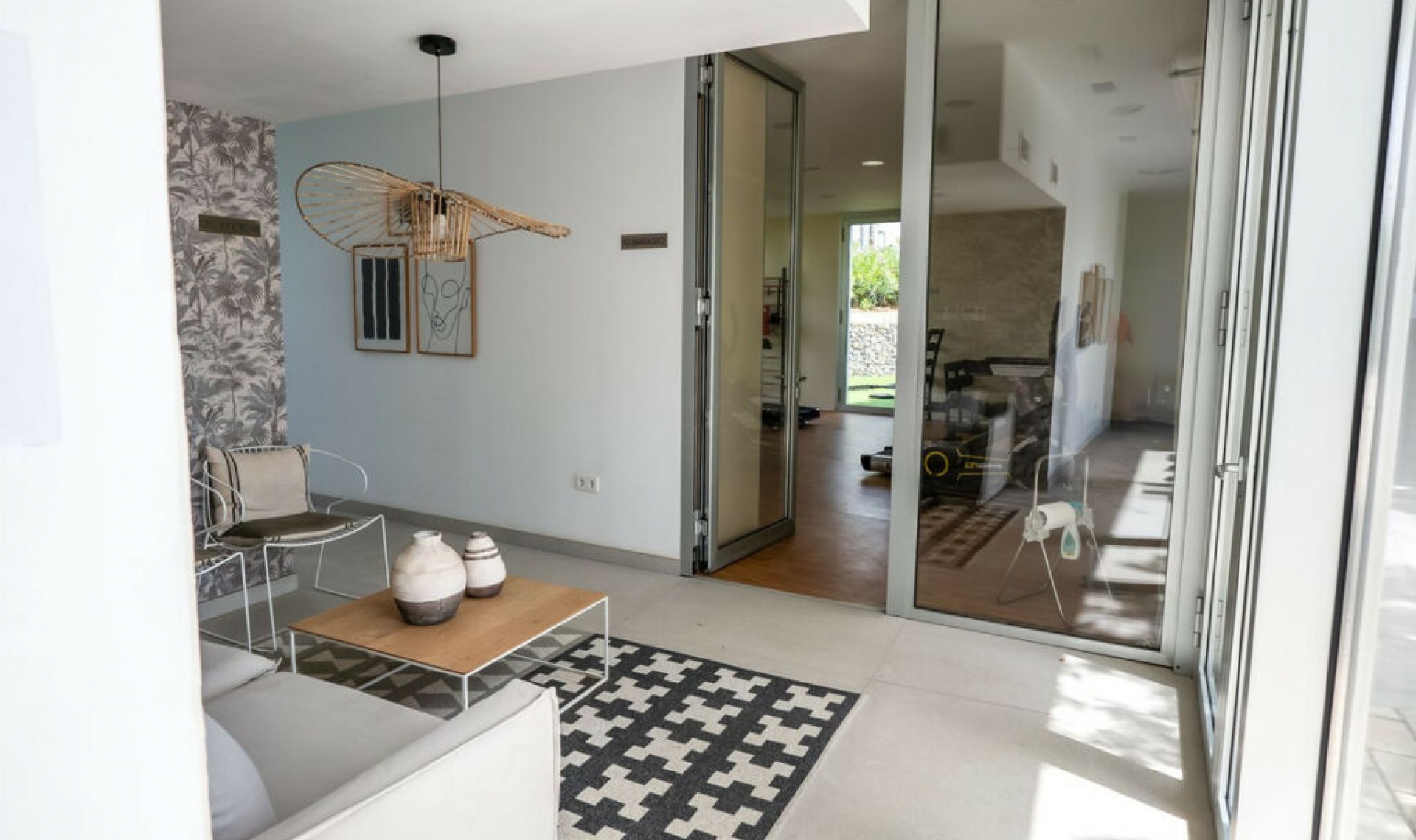 Resale - Apartment -
Estepona