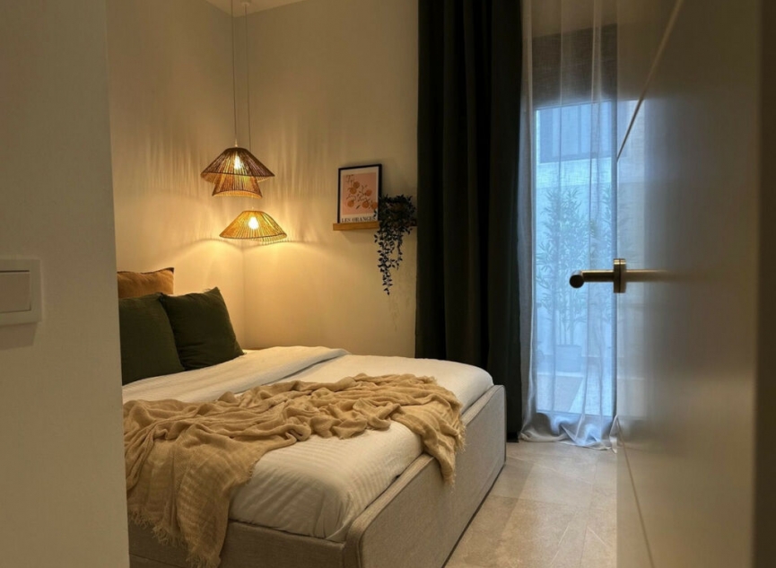 Resale - Apartment -
Estepona