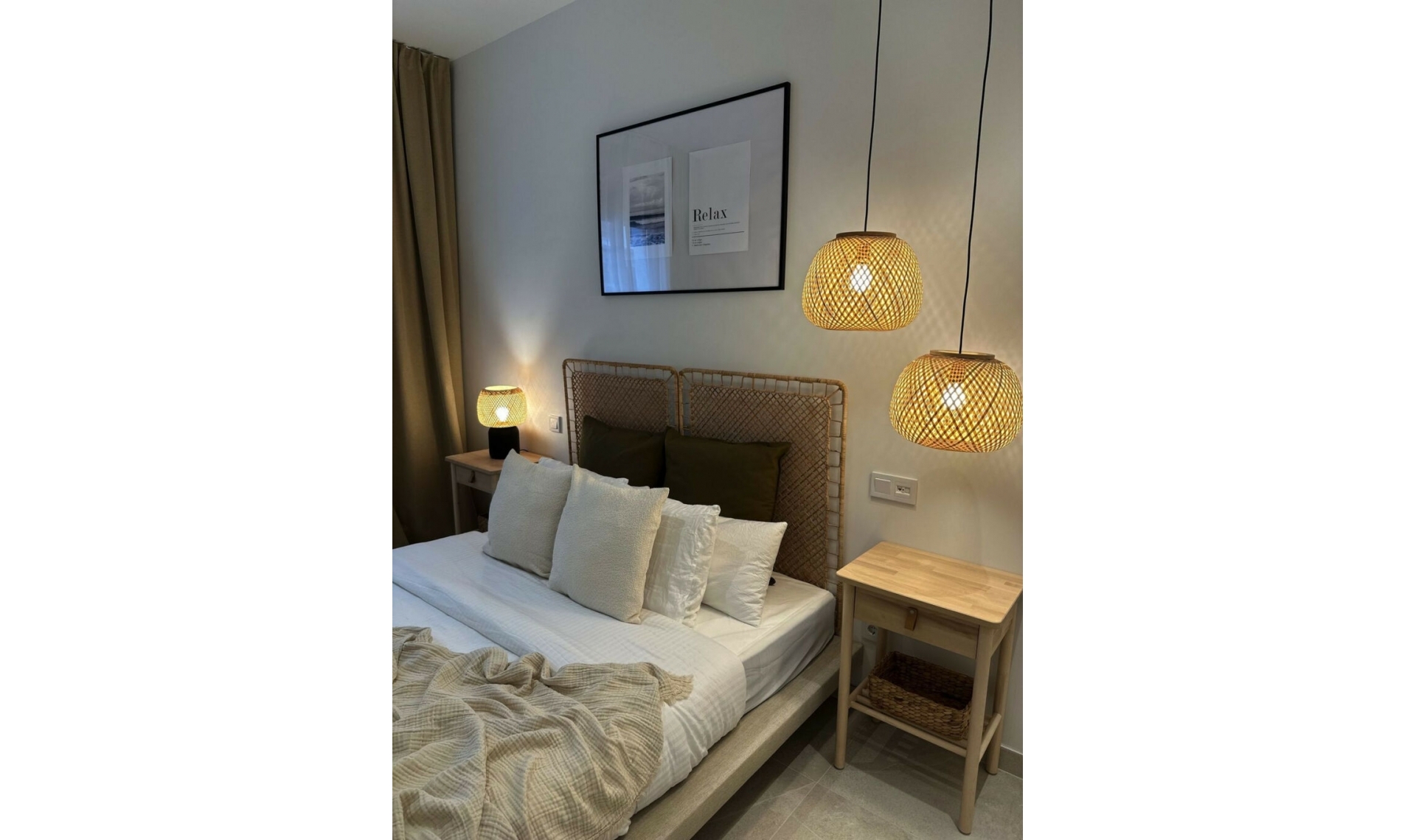 Resale - Apartment -
Estepona