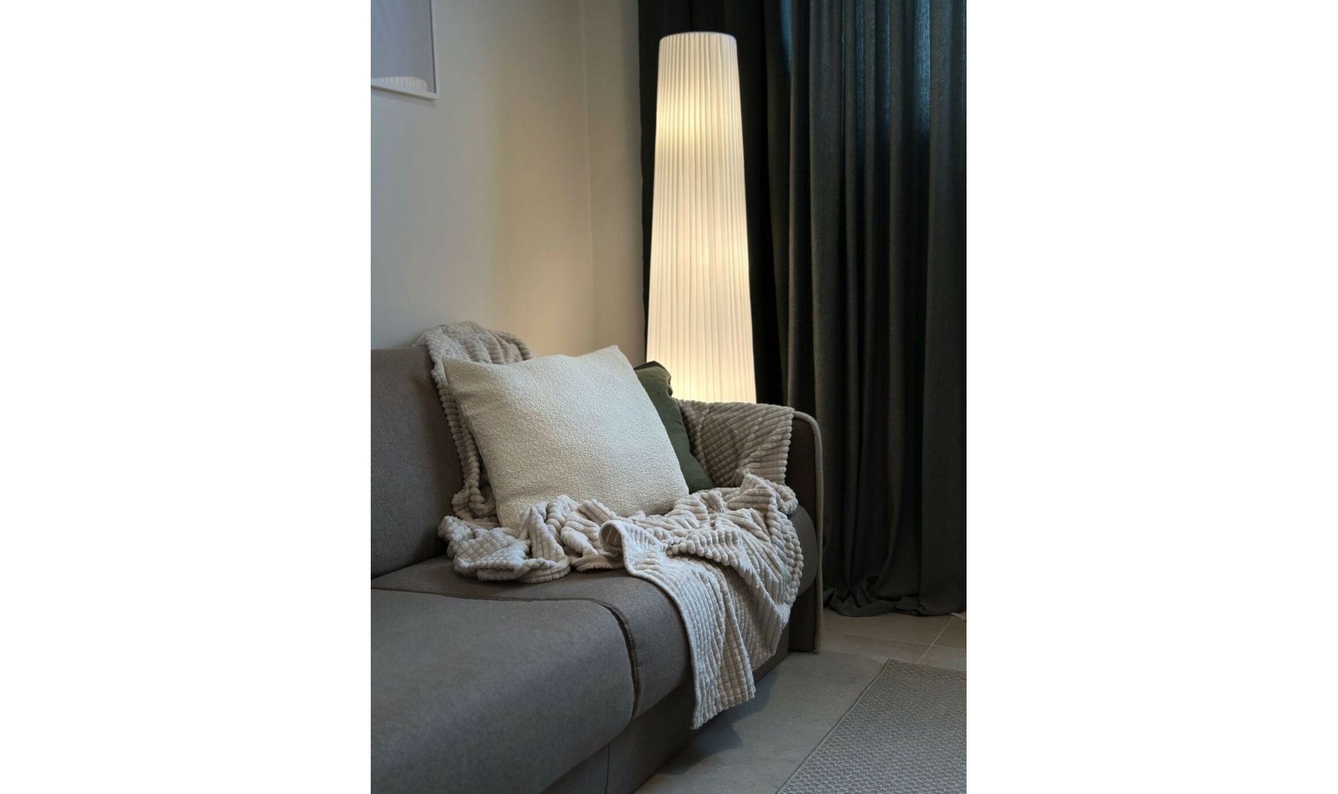 Resale - Apartment -
Estepona