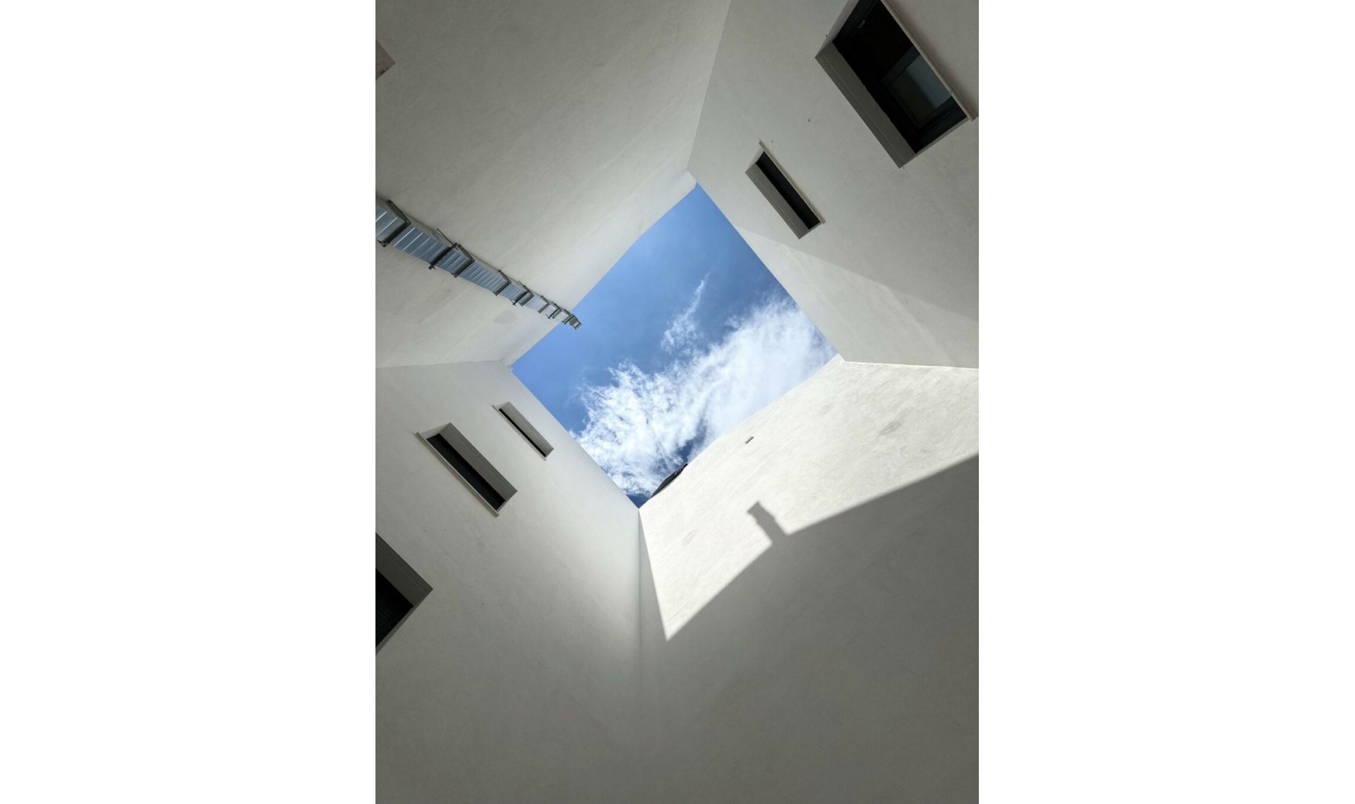Resale - Apartment -
Estepona