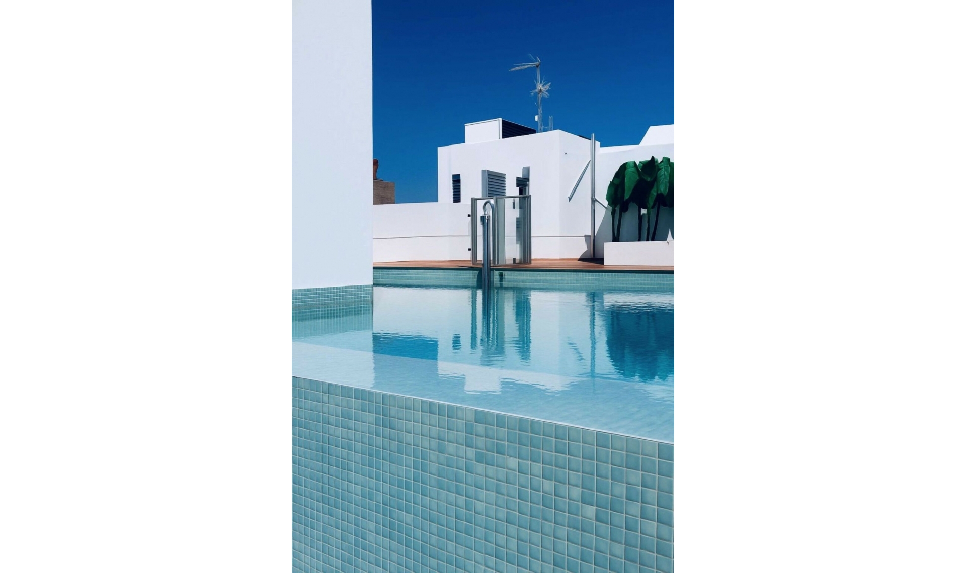 Resale - Apartment -
Estepona