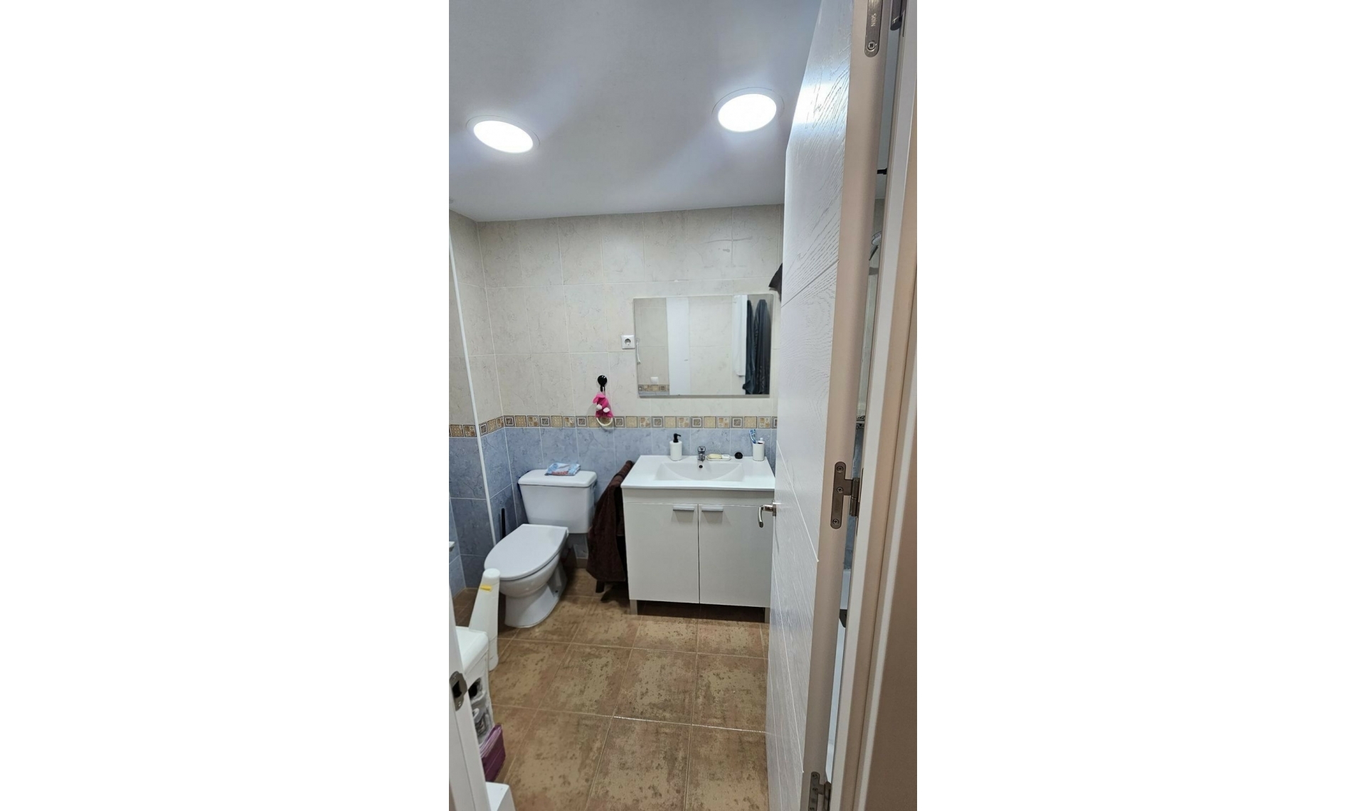 Resale - Apartment -
Estepona