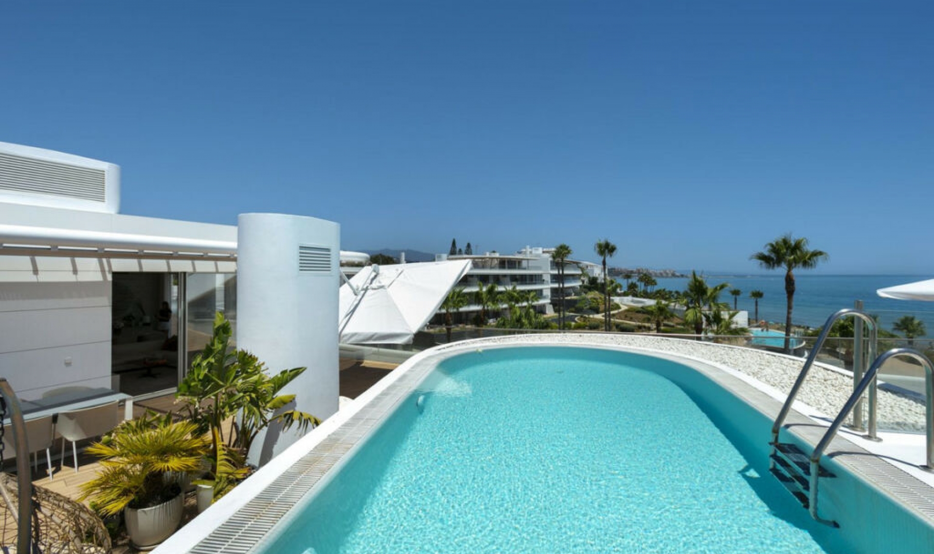 Resale - Apartment -
Estepona