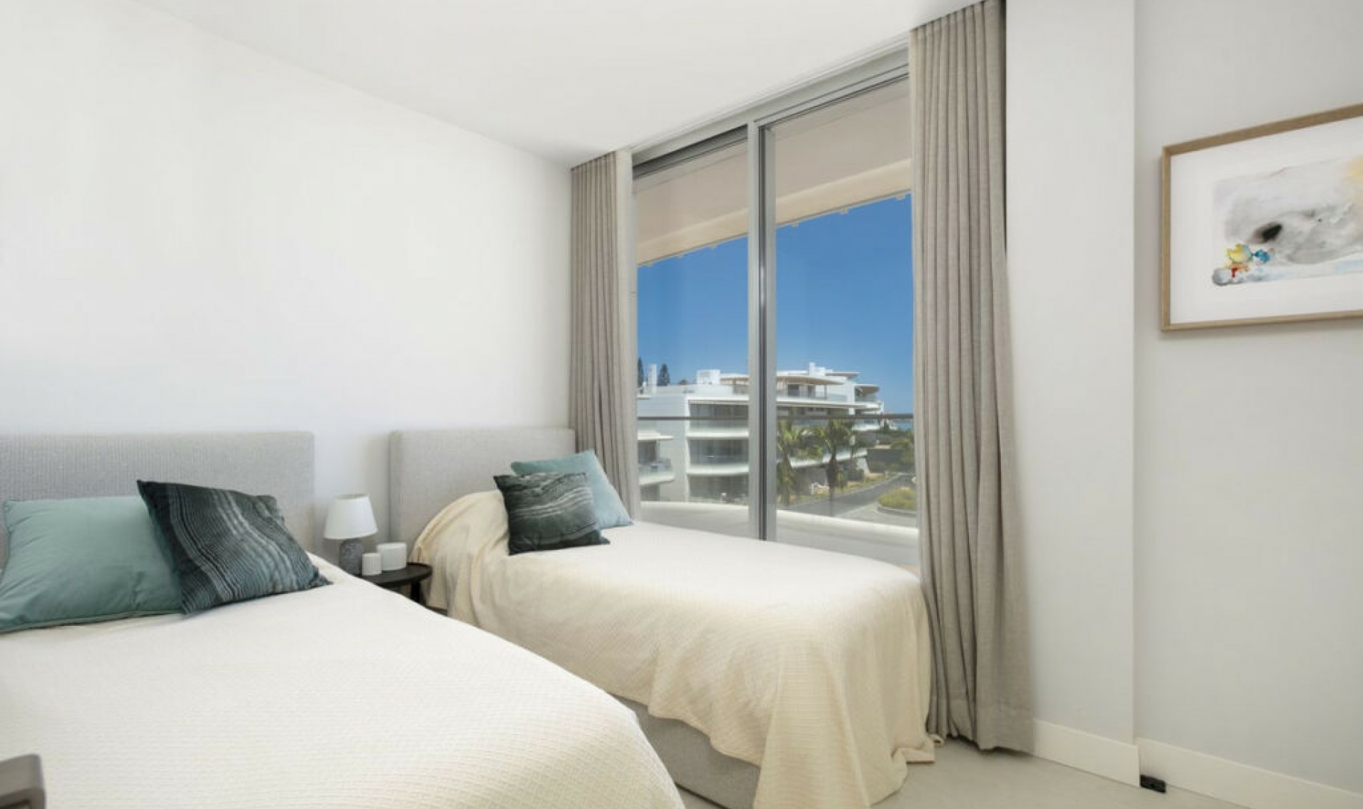 Resale - Apartment -
Estepona