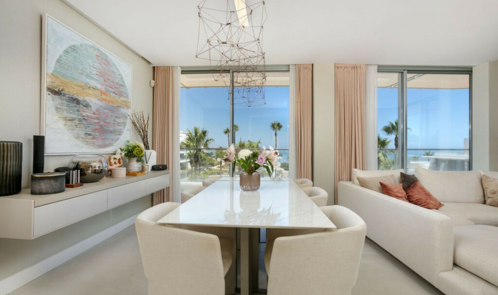 Resale - Apartment -
Estepona