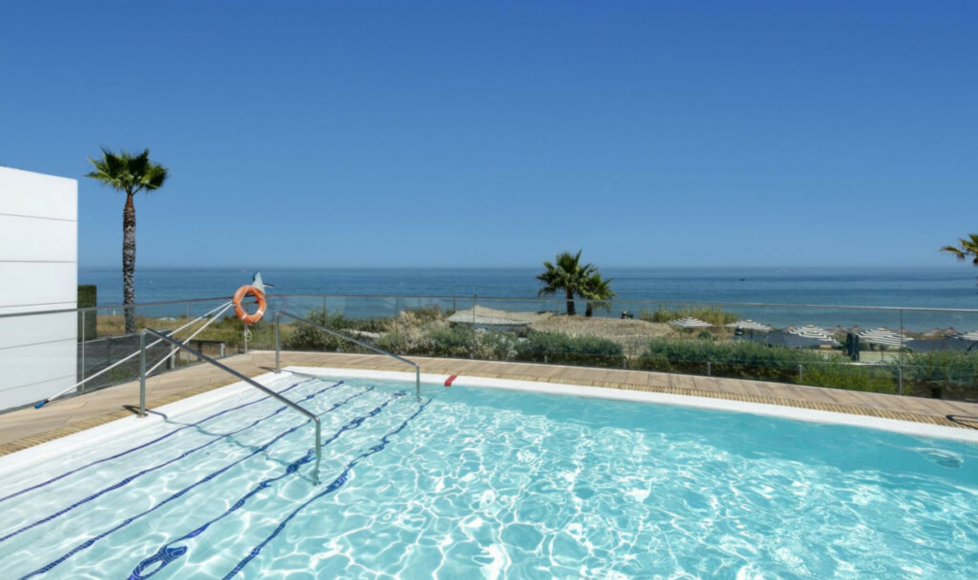 Resale - Apartment -
Estepona