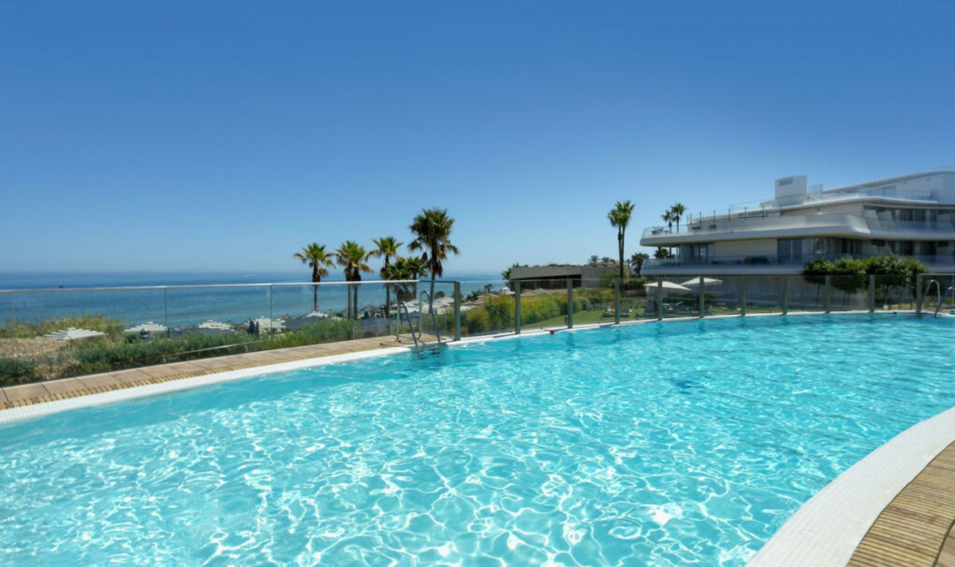 Resale - Apartment -
Estepona