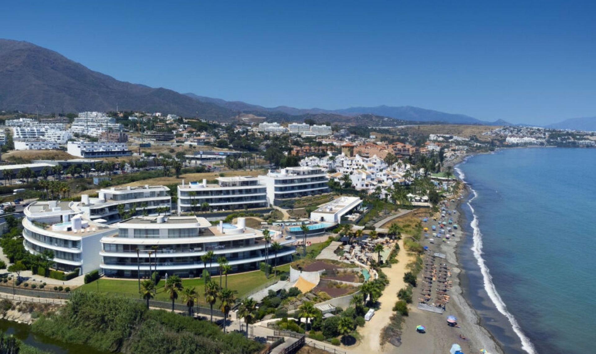 Resale - Apartment -
Estepona
