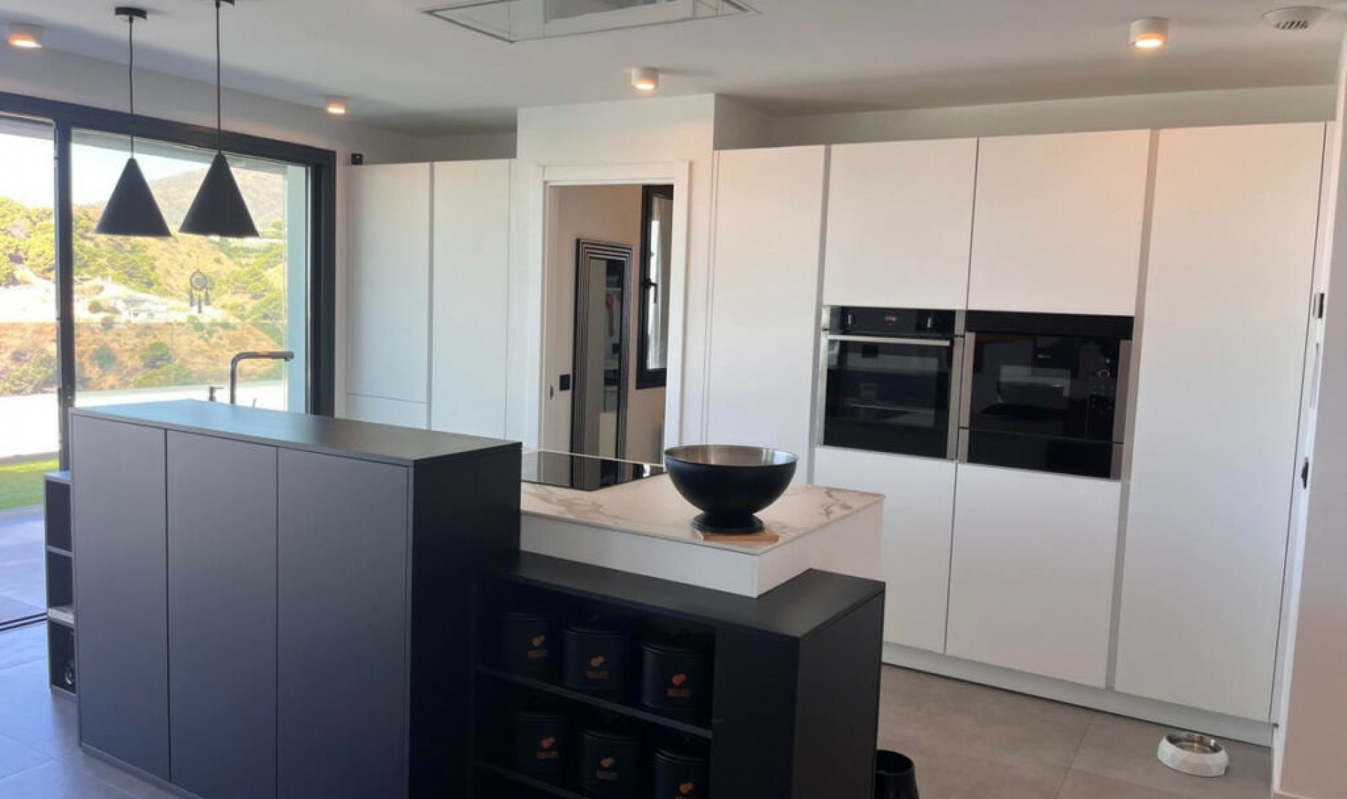 Resale - Apartment -
Estepona