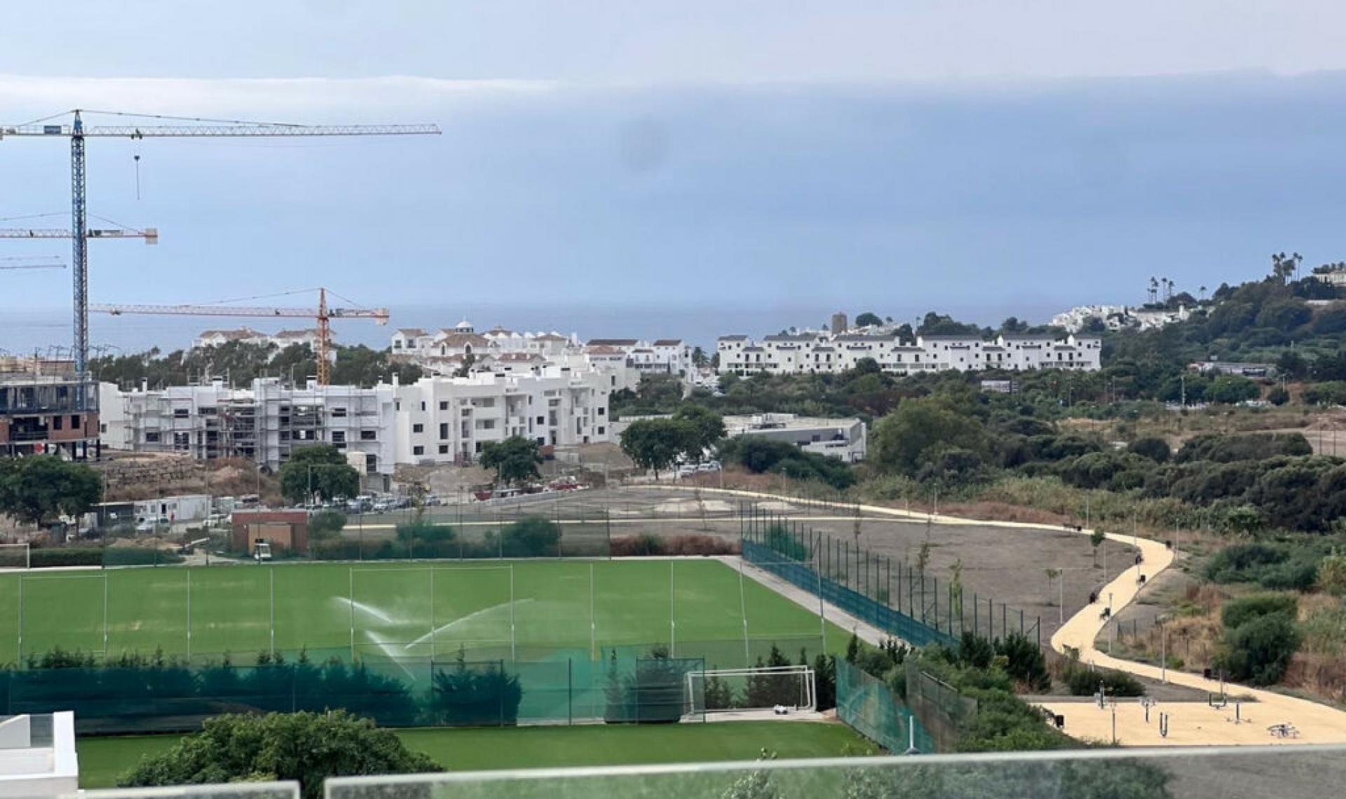Resale - Apartment -
Estepona