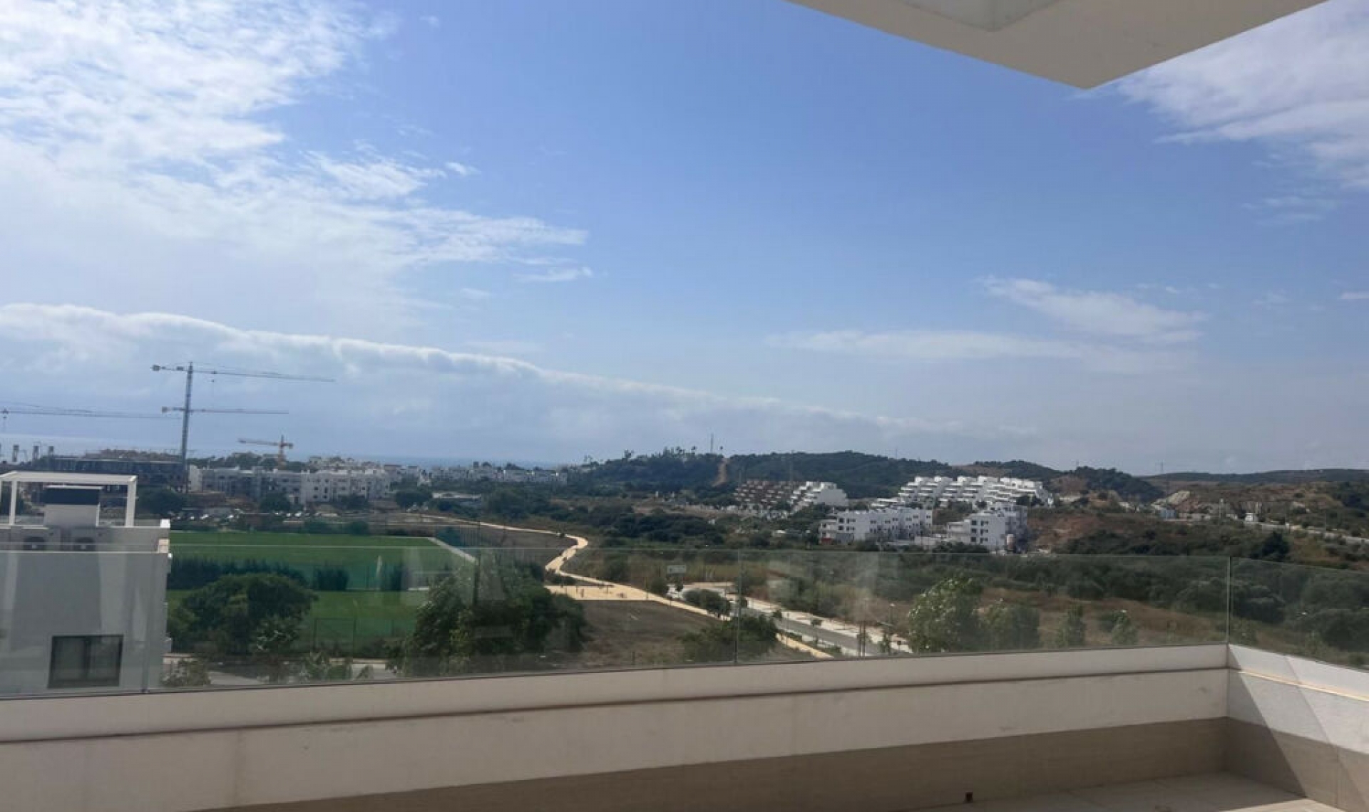 Resale - Apartment -
Estepona