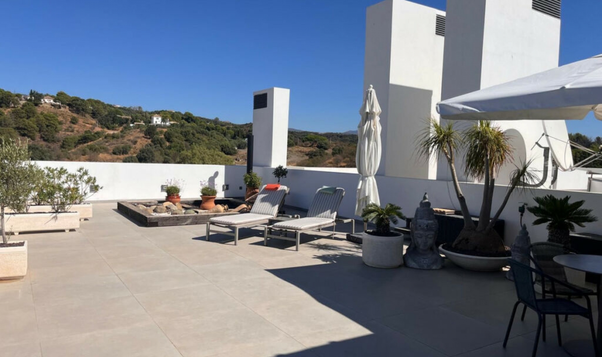 Resale - Apartment -
Estepona