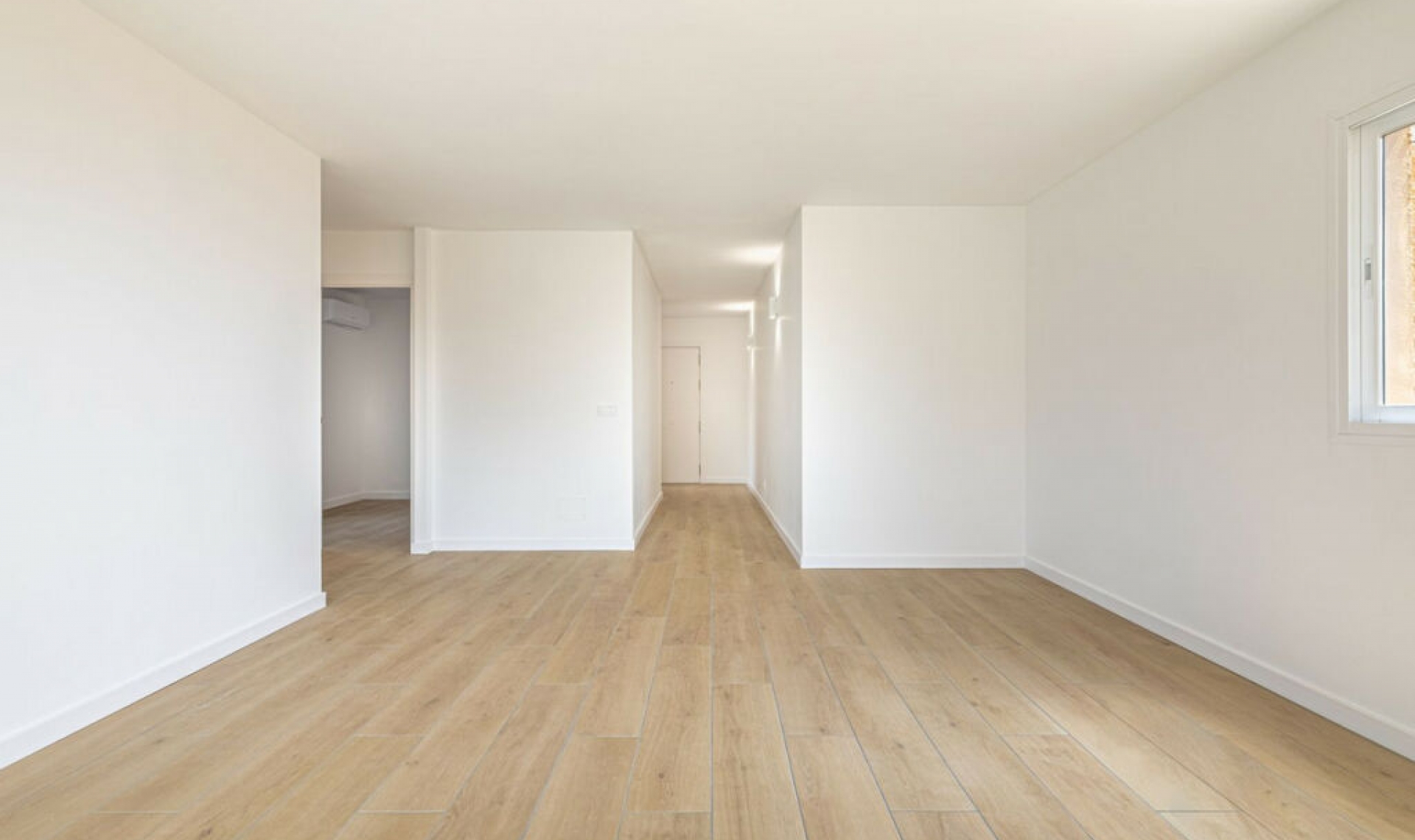 Resale - Apartment -
Estepona