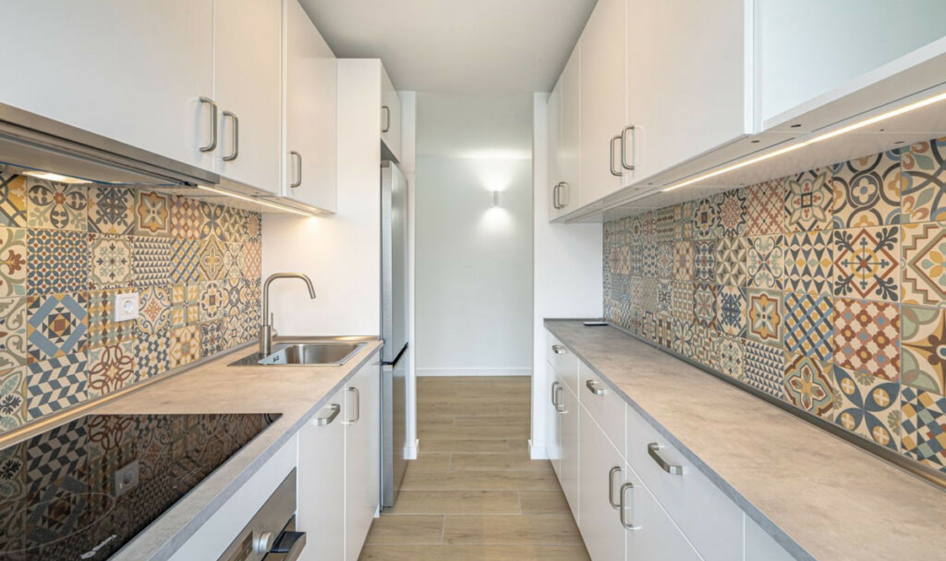 Resale - Apartment -
Estepona