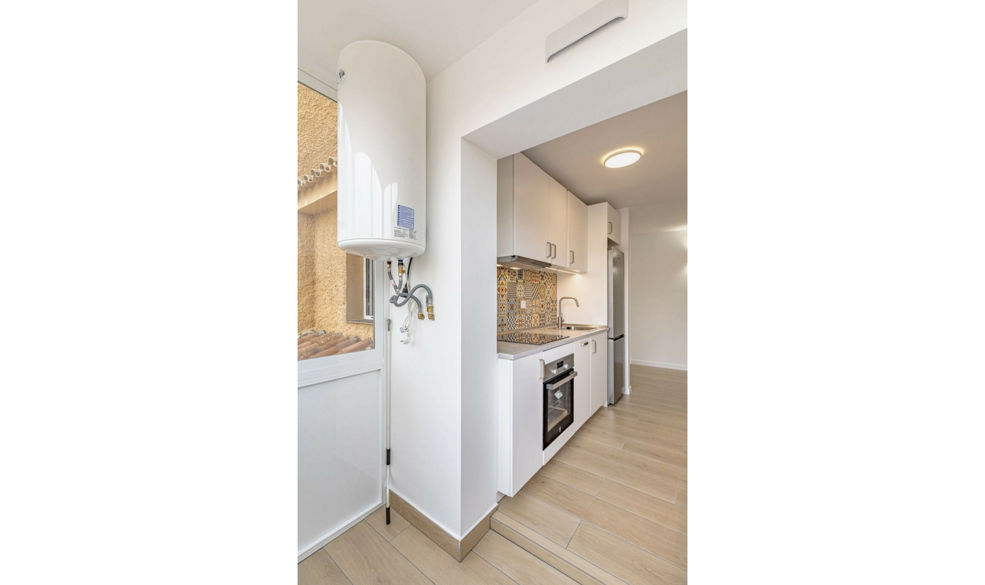 Resale - Apartment -
Estepona