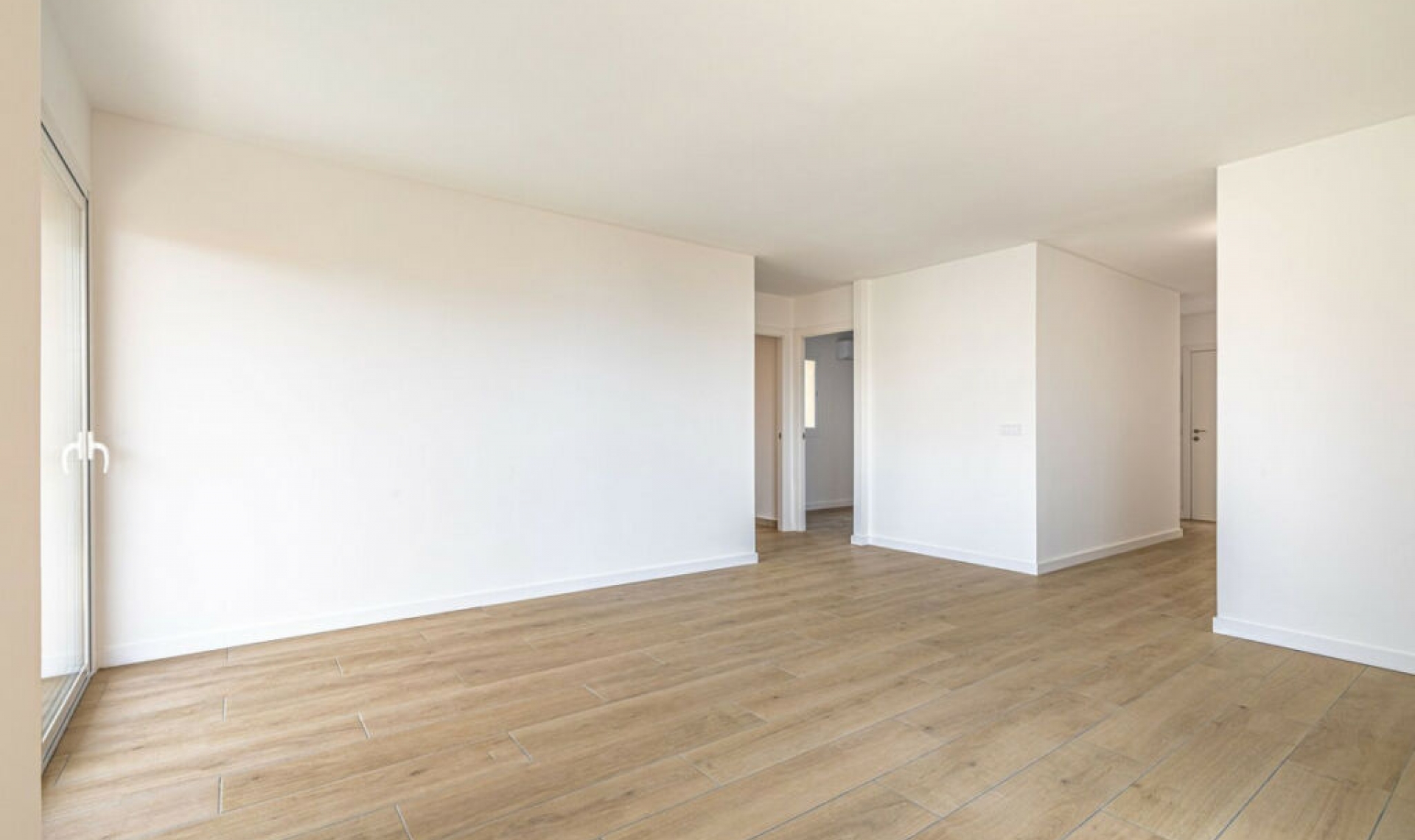 Resale - Apartment -
Estepona